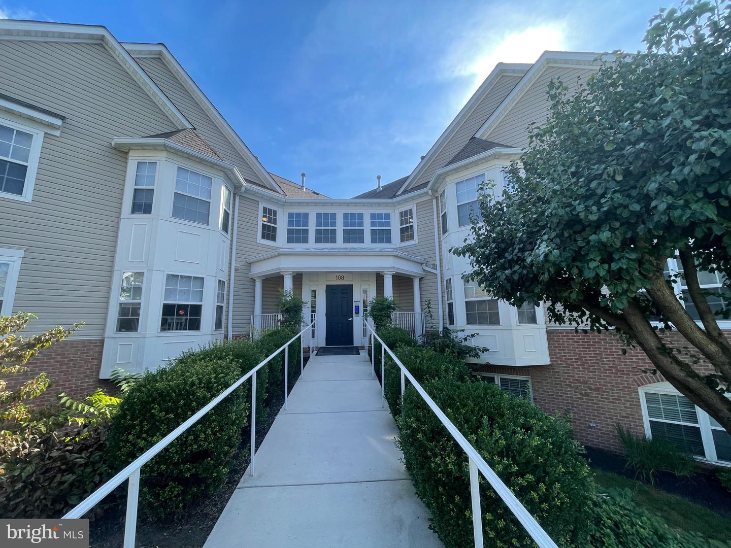 108 Bayland Dr #108-18 Property Photo 1