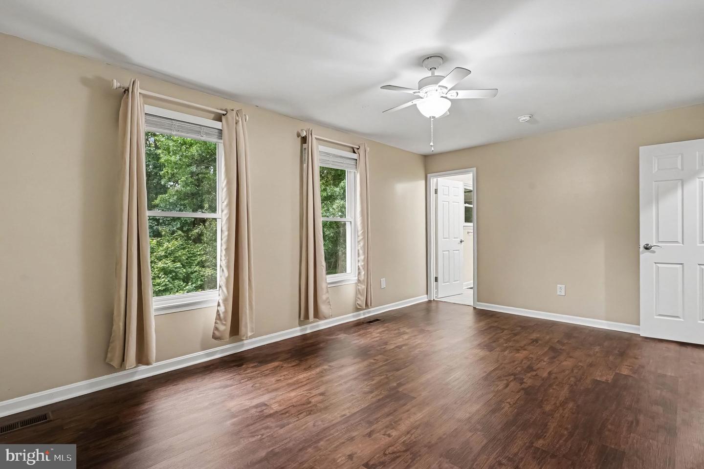 339 Regal Dr Property Photo 17