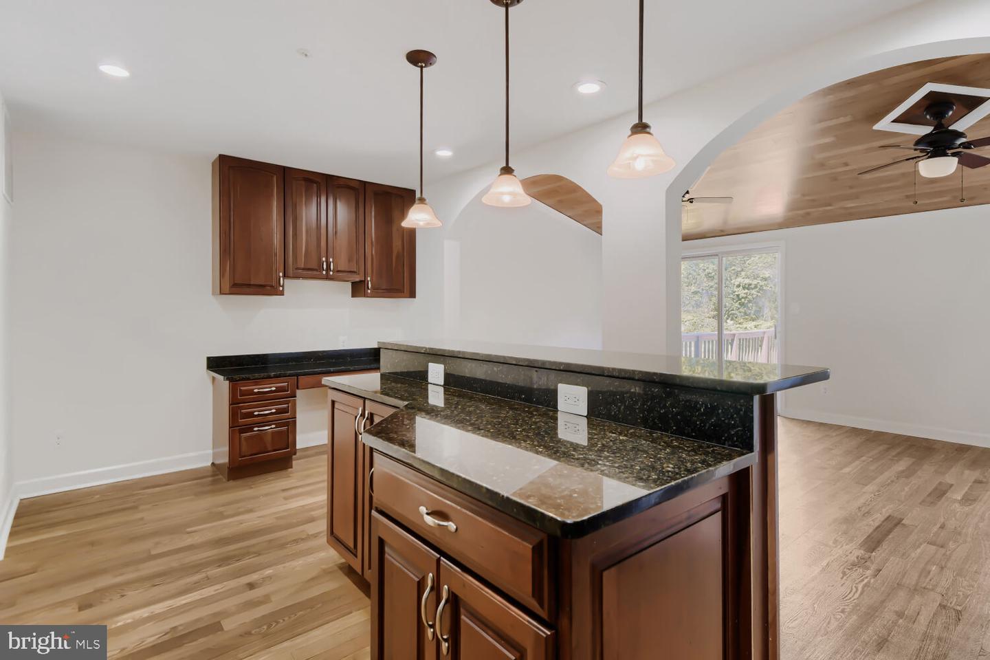 2185 Cantley Ct Property Photo 6