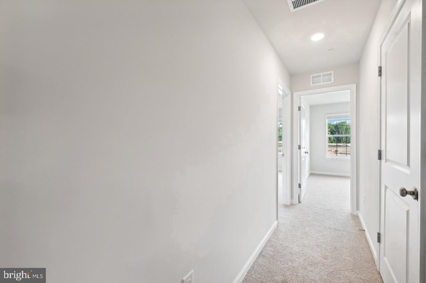 710 Beadilly Way Property Photo 27
