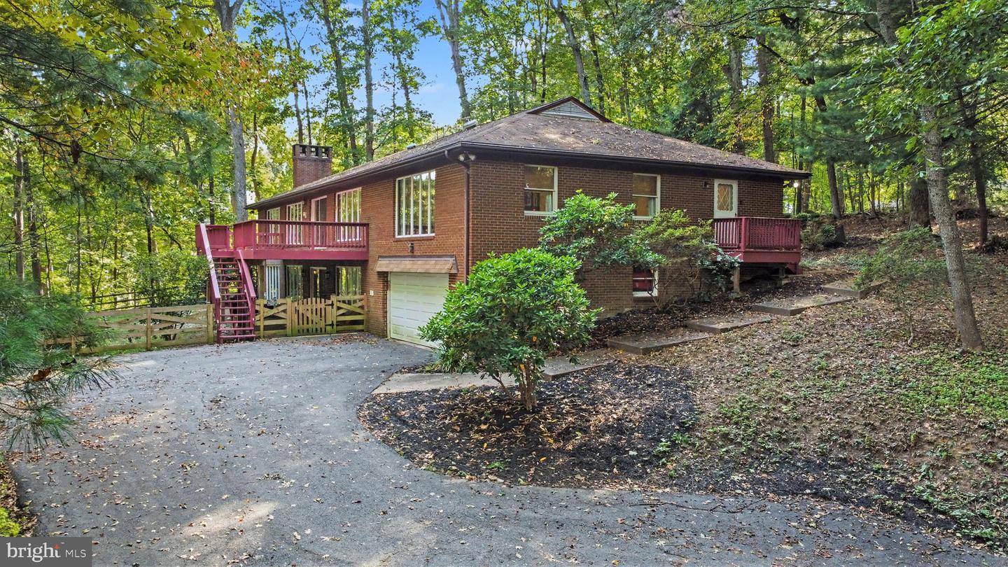 2741 Greene Ln Property Photo 41