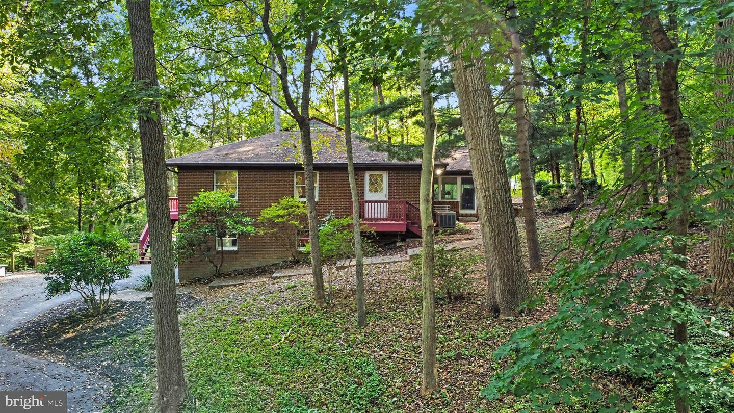 2741 Greene Ln Property Photo 45