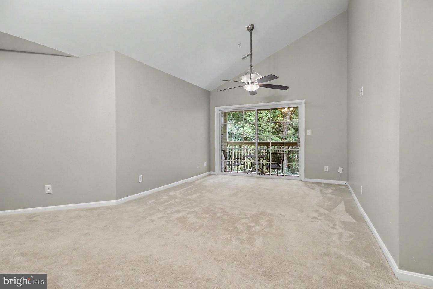 307 Tall Pines Ct #l Property Photo 7