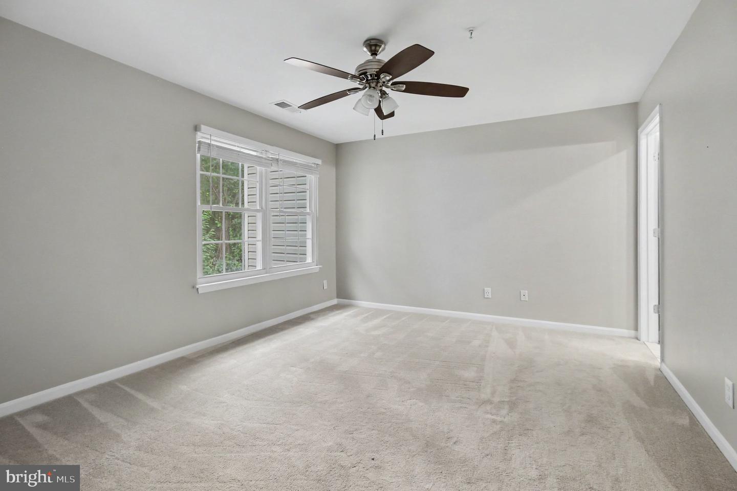 307 Tall Pines Ct #l Property Photo 10