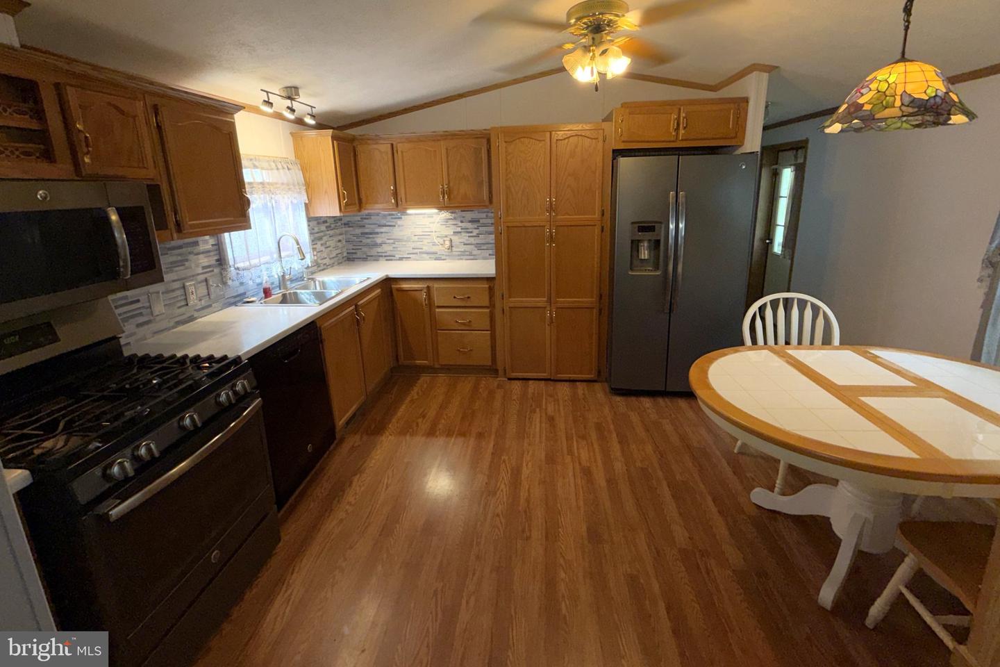 578 Trimble Rd #trlr 21 Property Photo 2