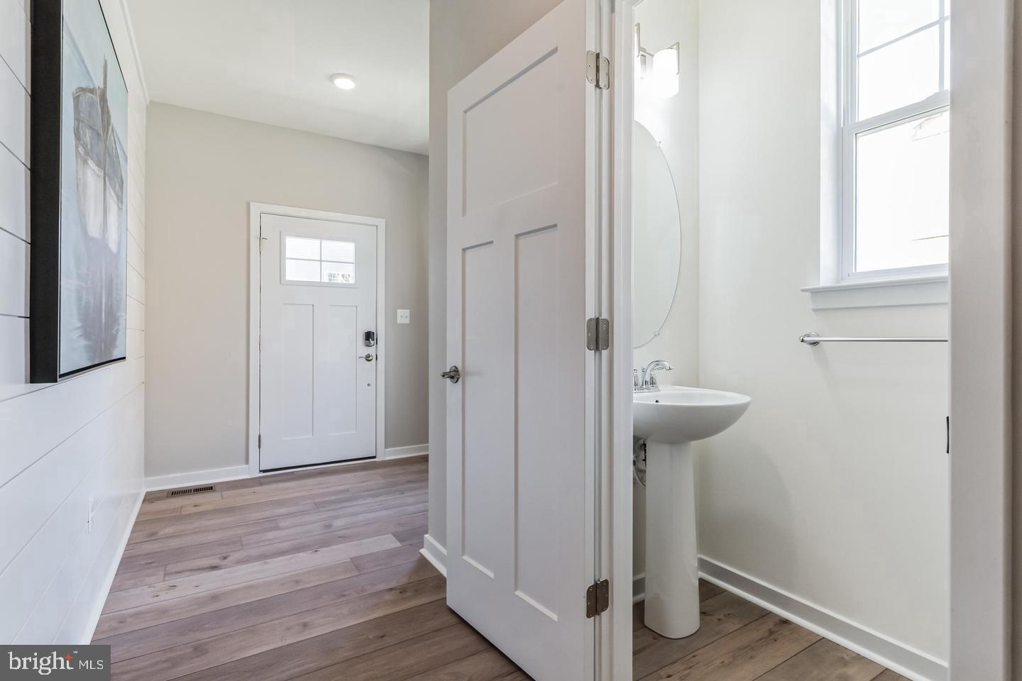 3608-149 Dexter Ct Property Photo 21