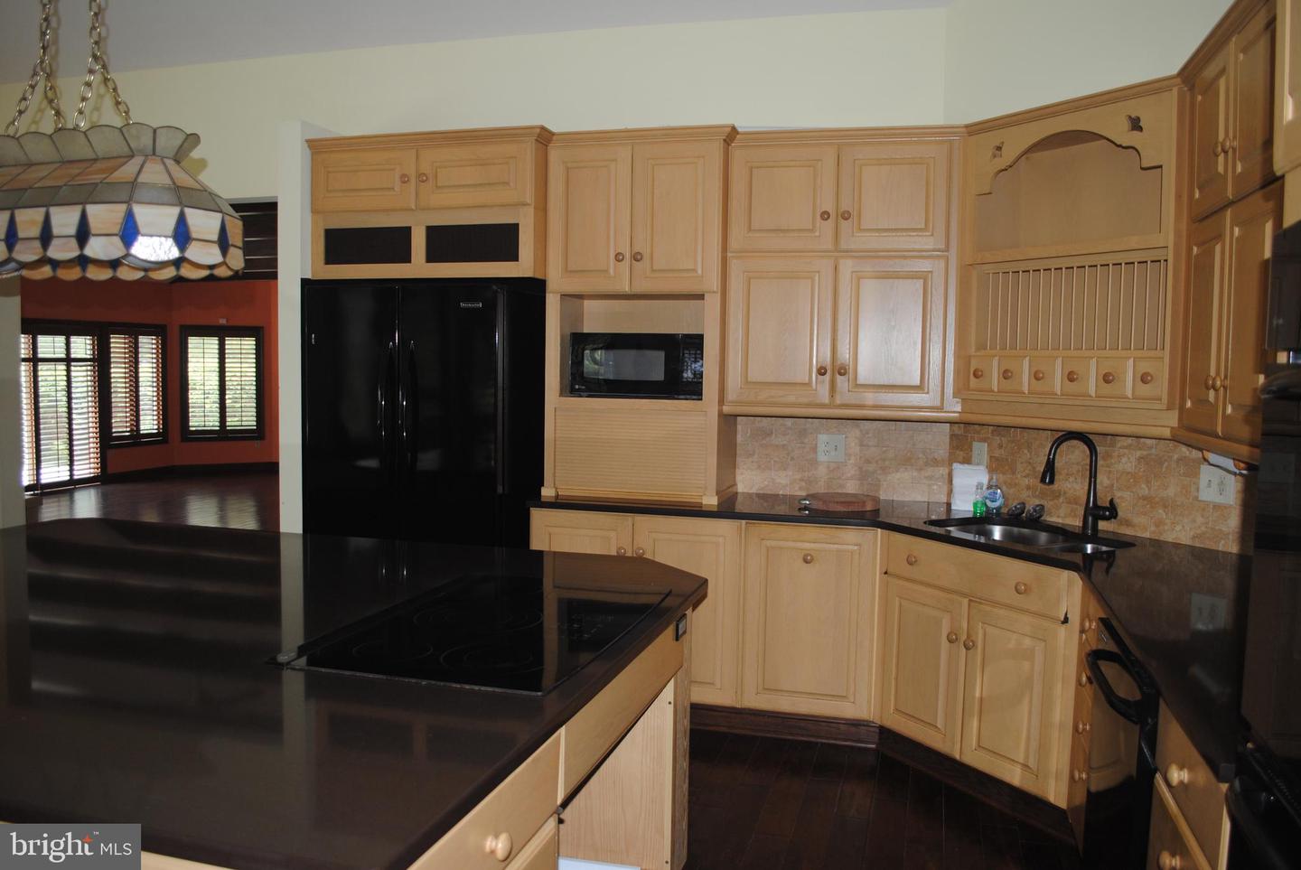 8250 White Pine Ct Property Photo 35