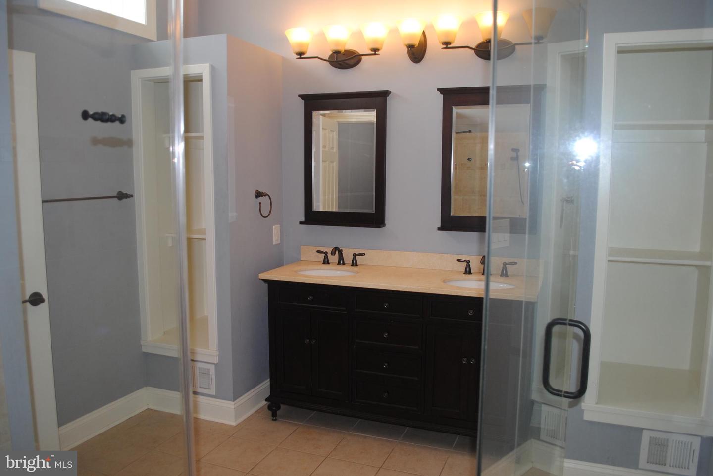 8250 White Pine Ct Property Photo 49