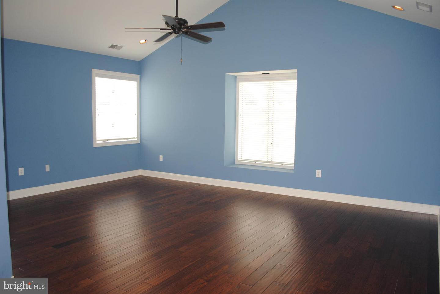 8250 White Pine Ct Property Photo 55