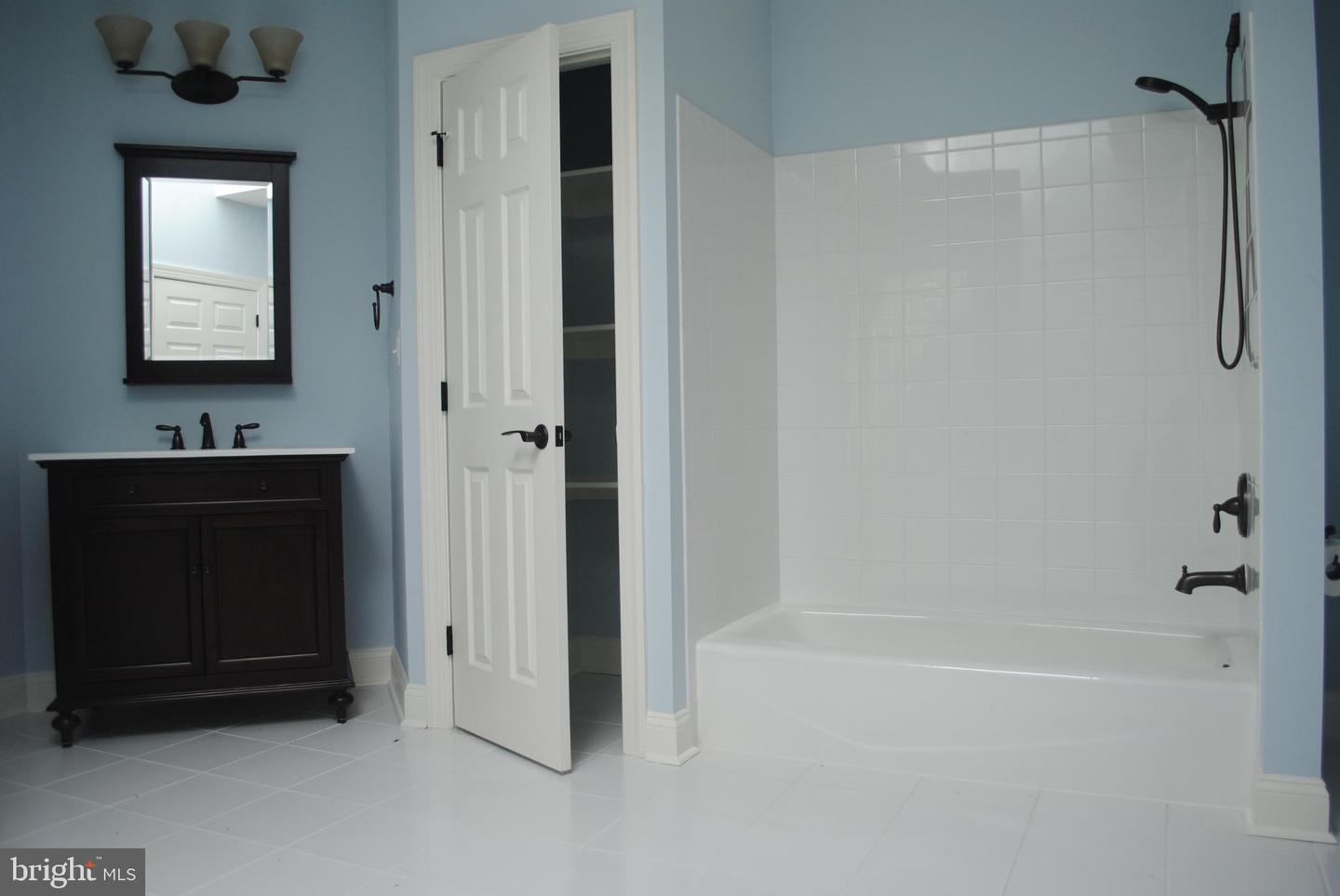 8250 White Pine Ct Property Photo 58