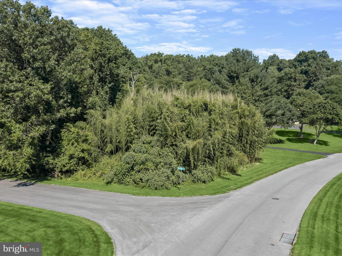 0- Evergreen Way Property Photo 8