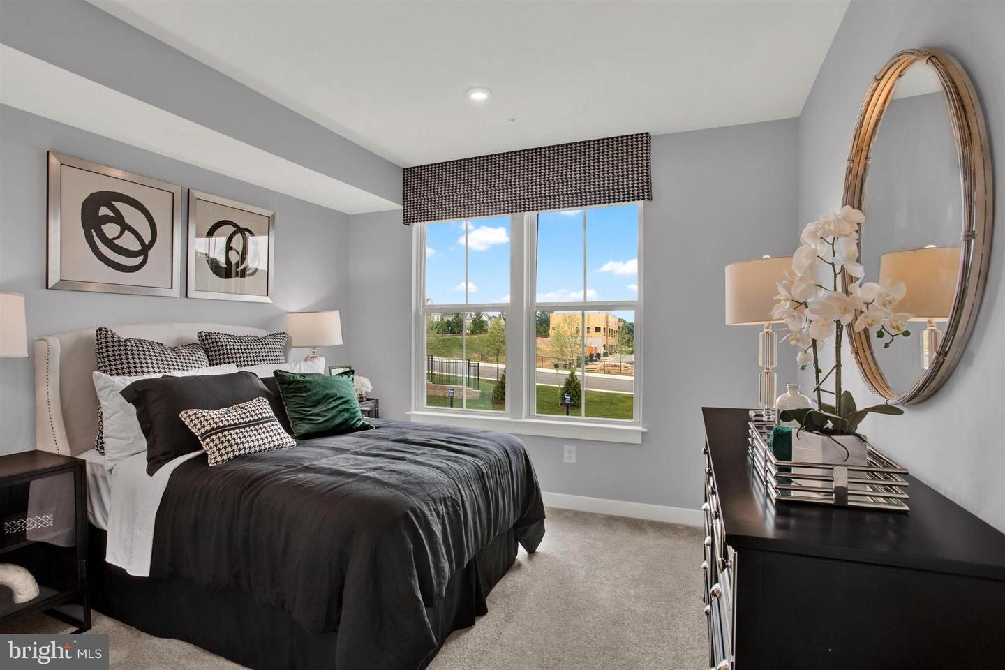 2526a Verona Pl Property Photo 23