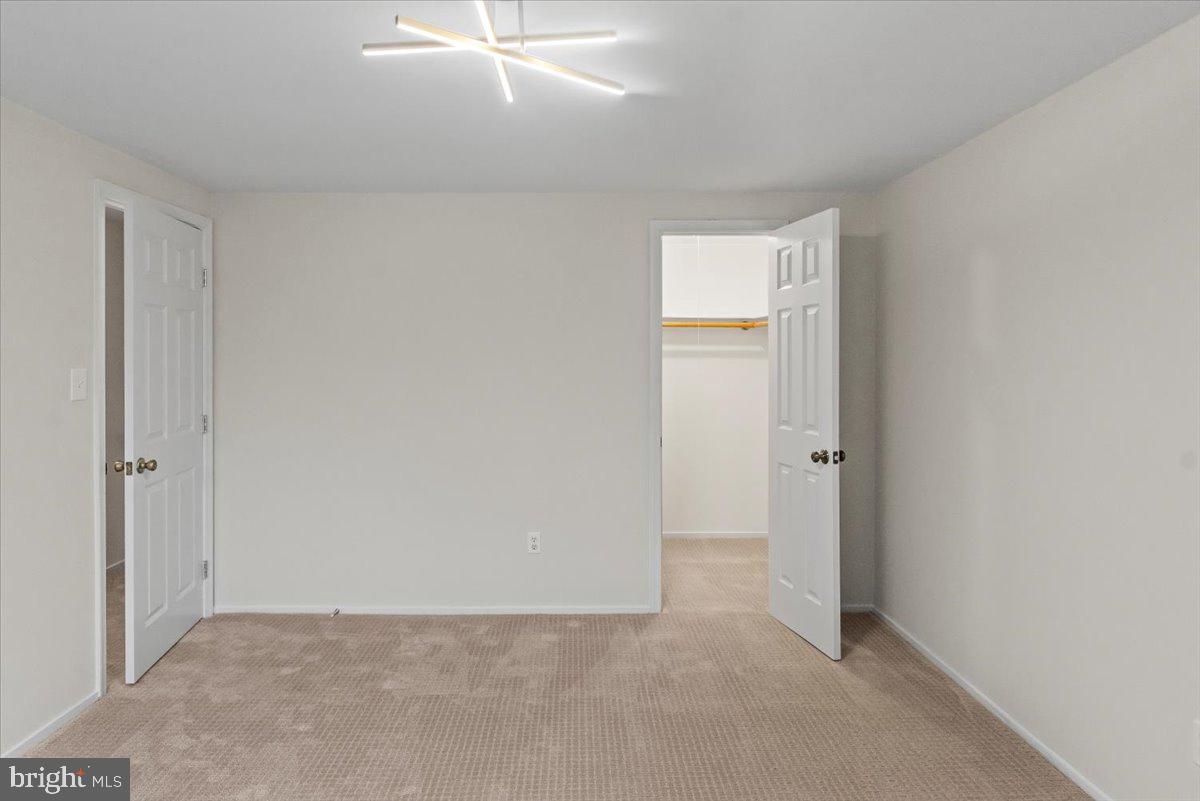 6867 Happyheart Ln Property Photo 11