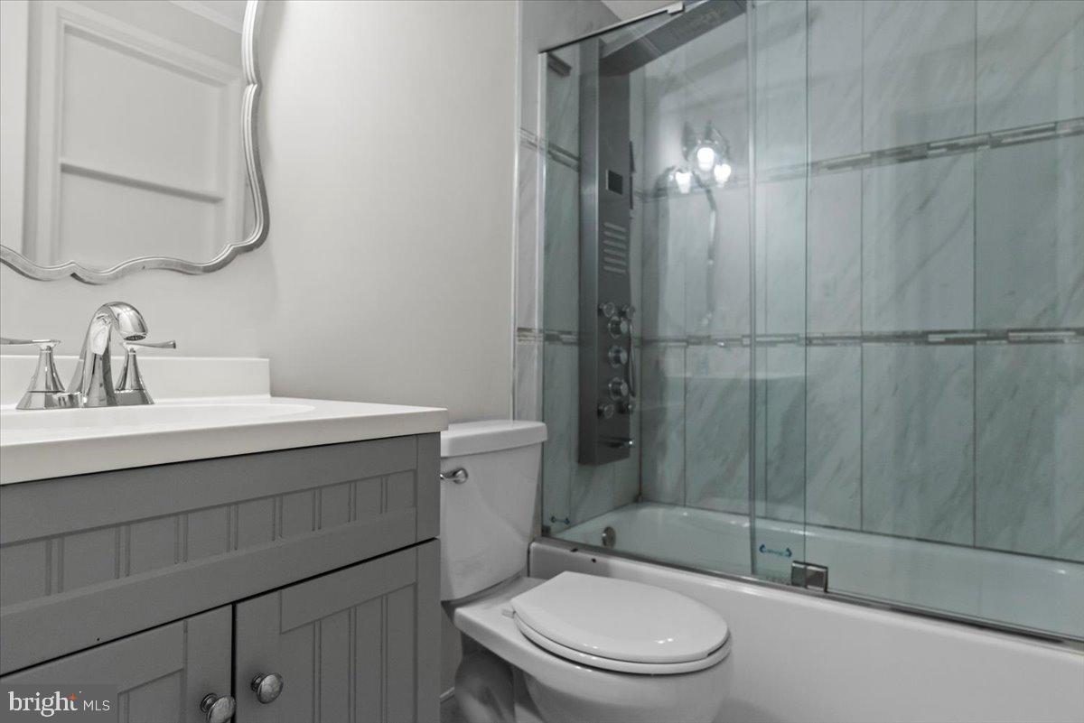 6867 Happyheart Ln Property Photo 15