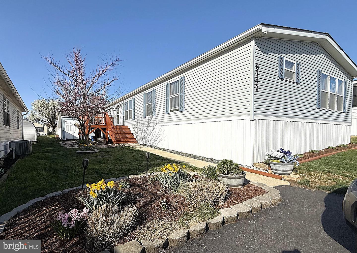 8342 Gatewood Dr Property Photo 1