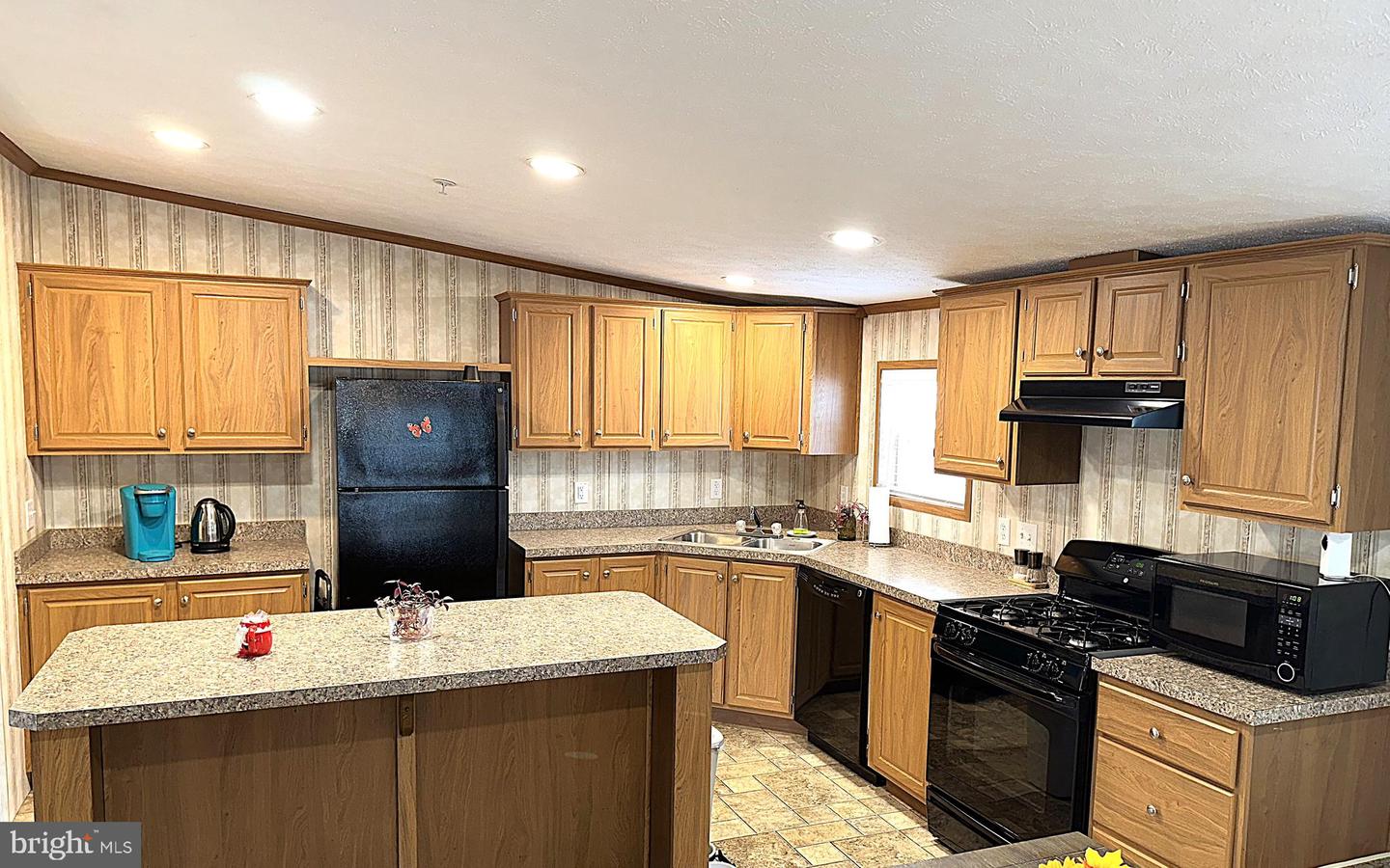 8342 Gatewood Dr Property Photo 7