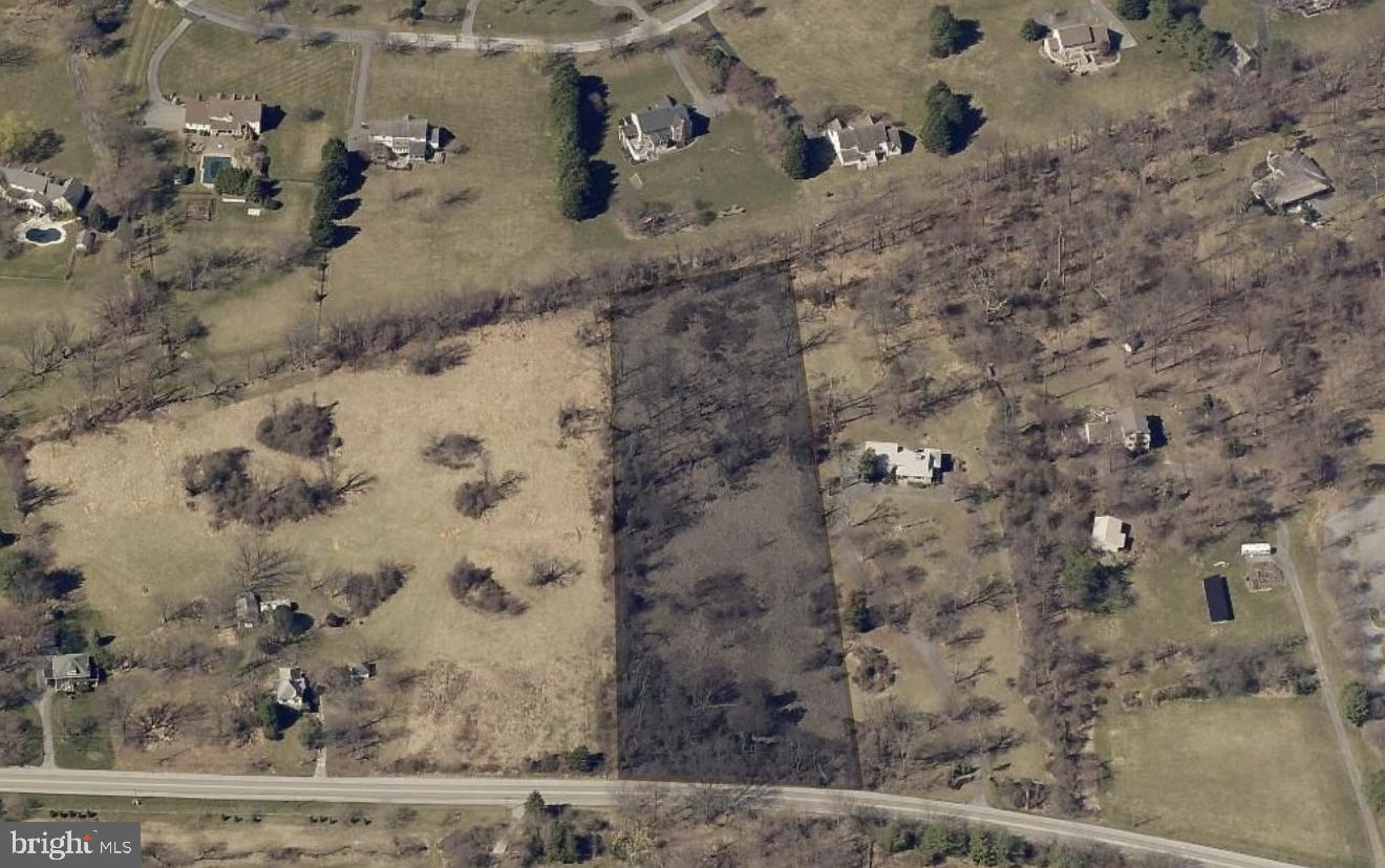 2920 Roxbury Mills Rd Property Photo