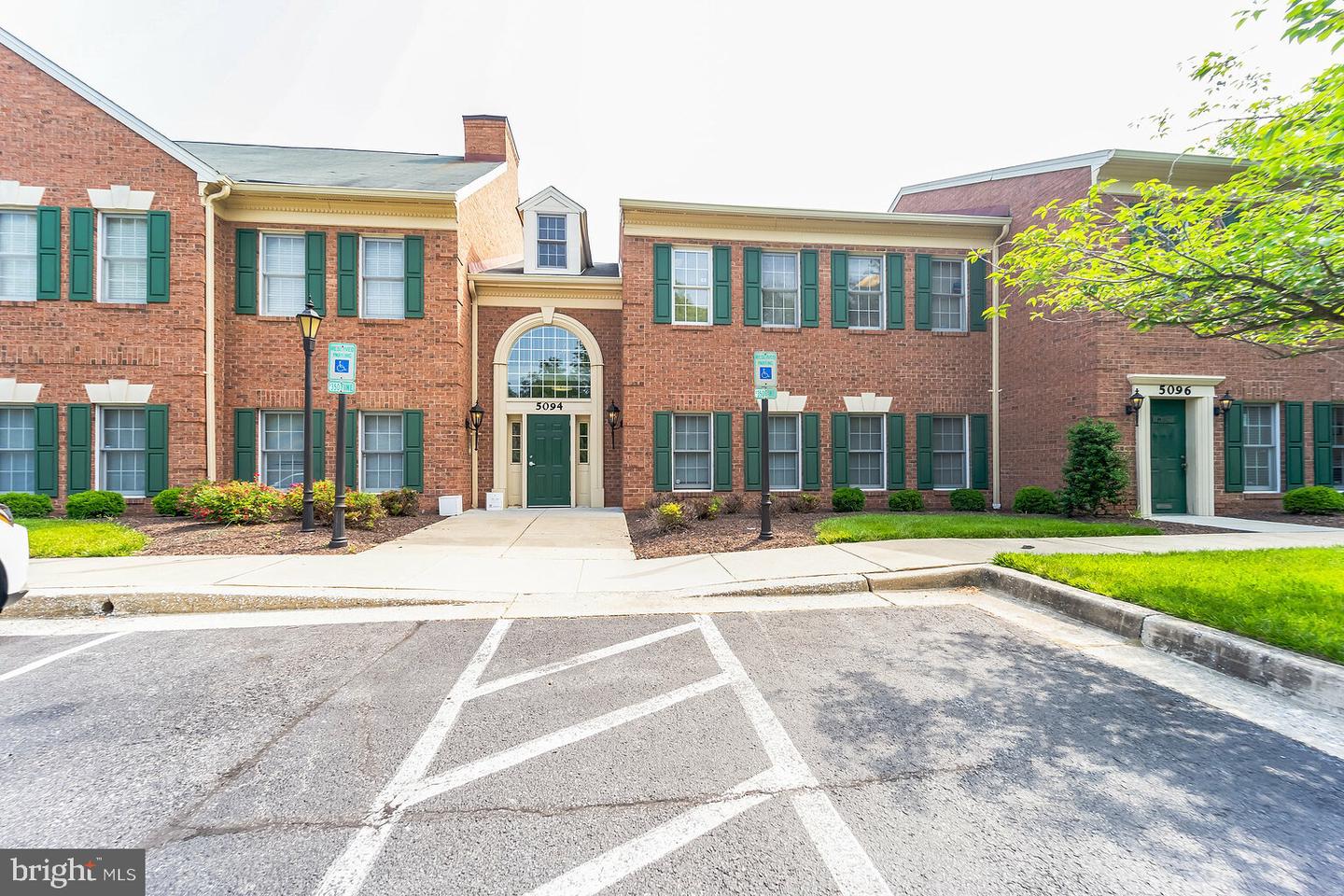 5094 Dorsey Hall Dr #205 & 206 Property Photo 28