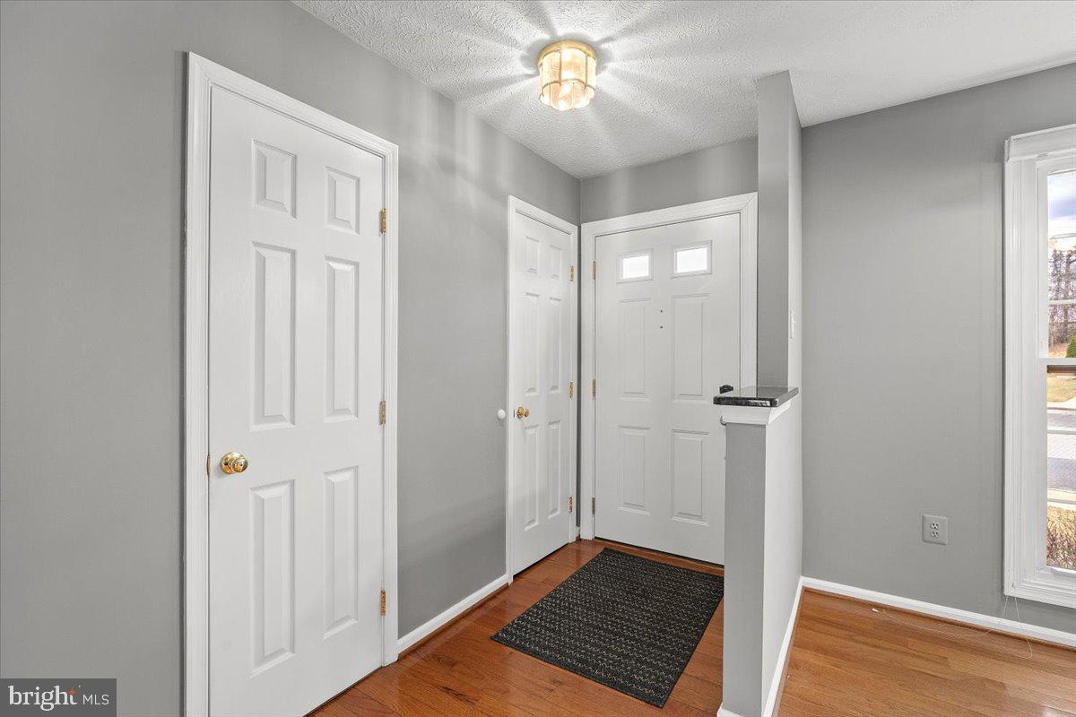 7944 Brightmeadow Ct Property Photo