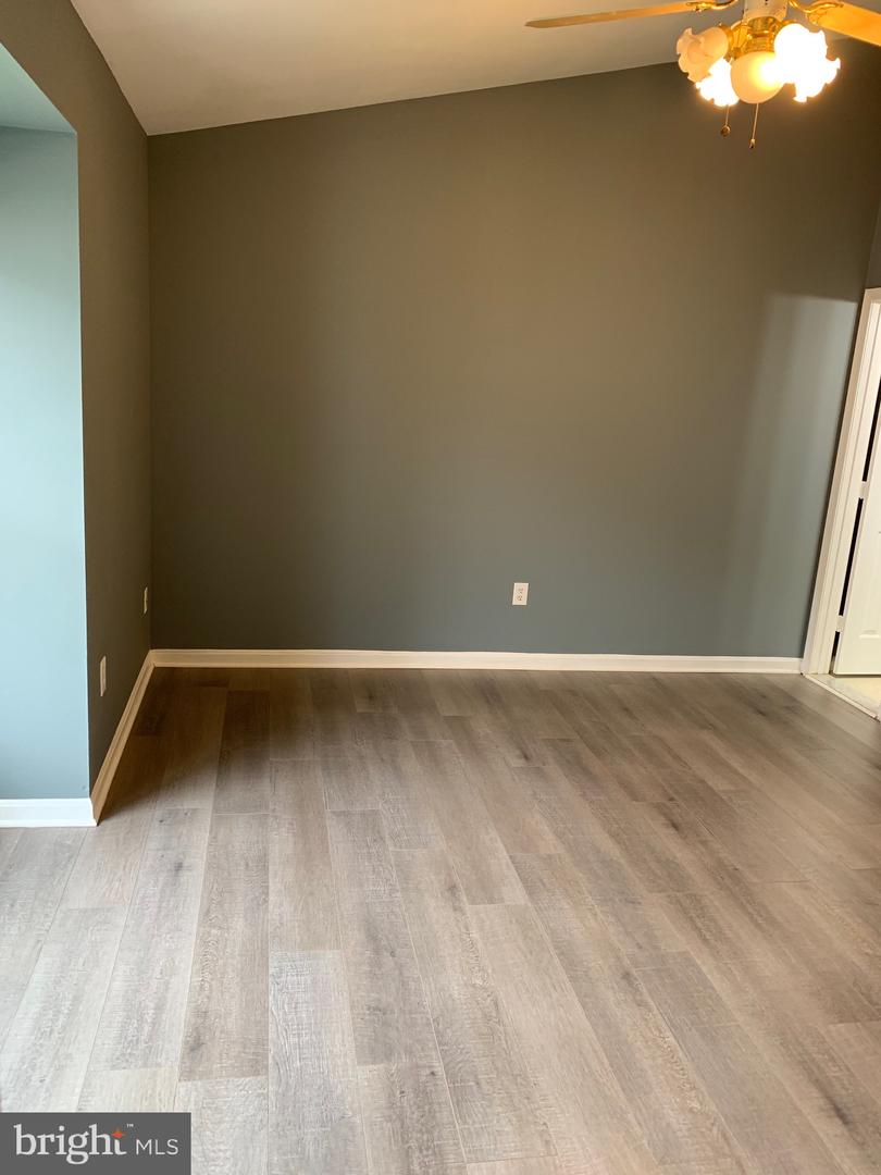 3157 Sonia Trl #110 Property Photo 18