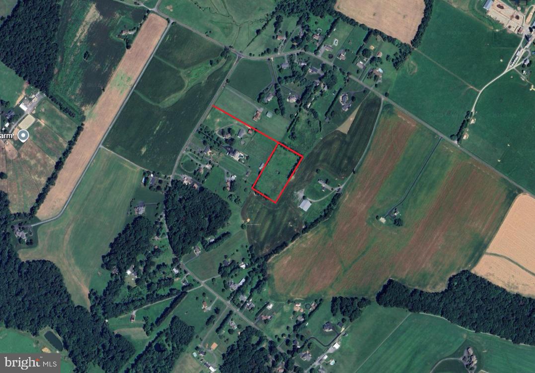 Duvall Property Photo 3
