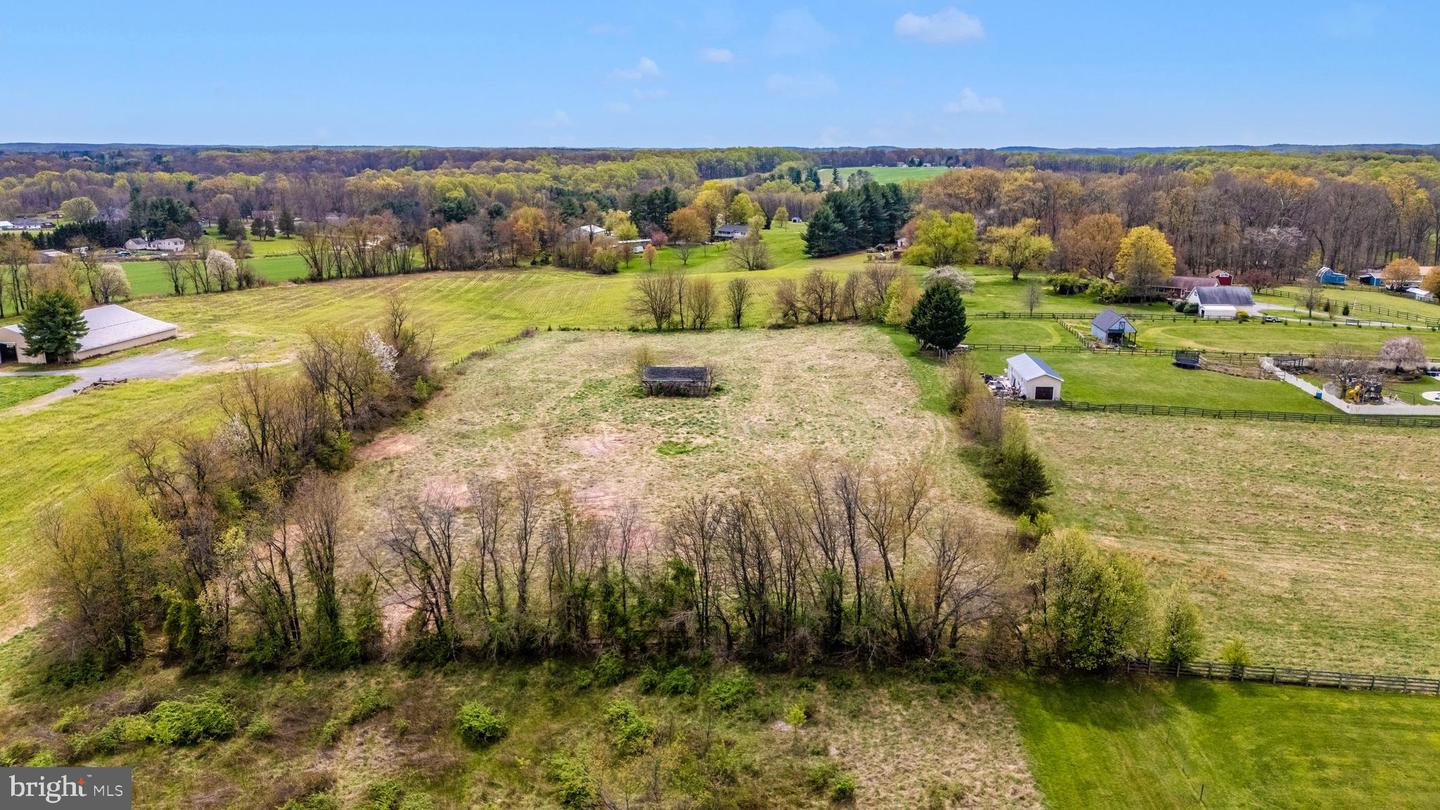 Duvall Property Photo 6