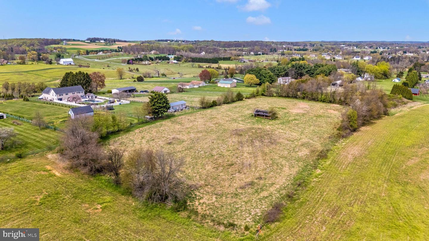 Duvall Property Photo 10