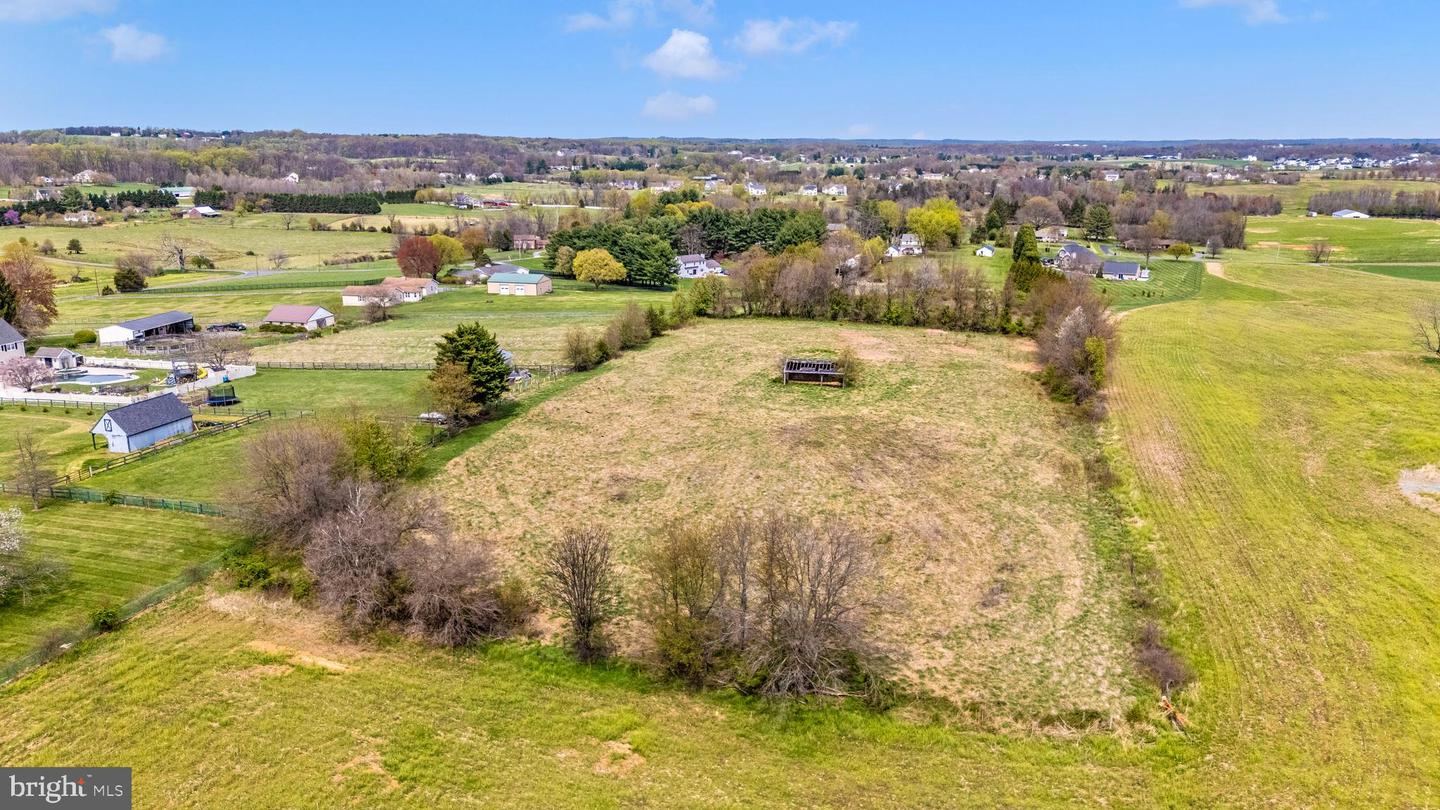 Duvall Property Photo 11