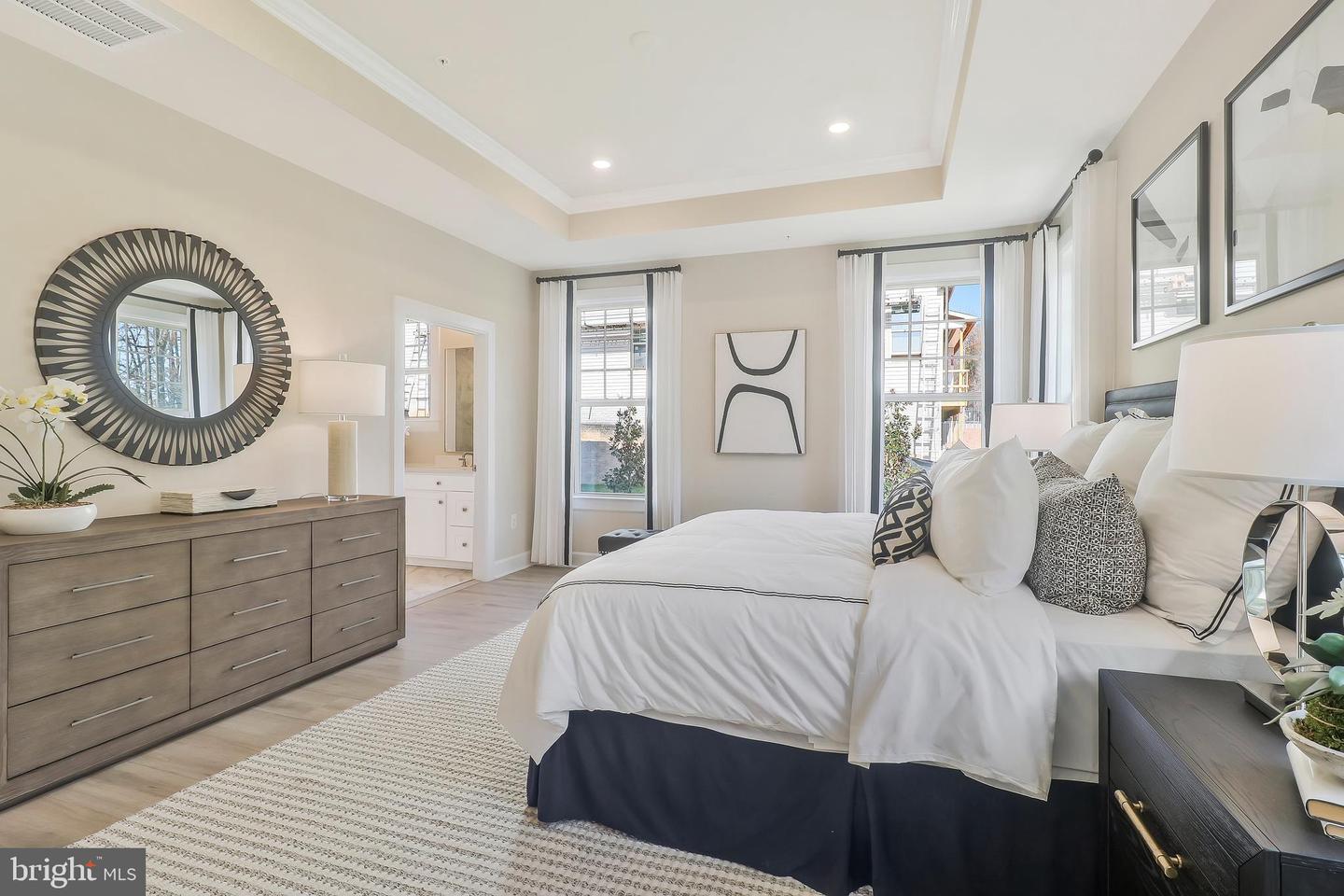 8535 Lallybroch Ln Property Photo 7