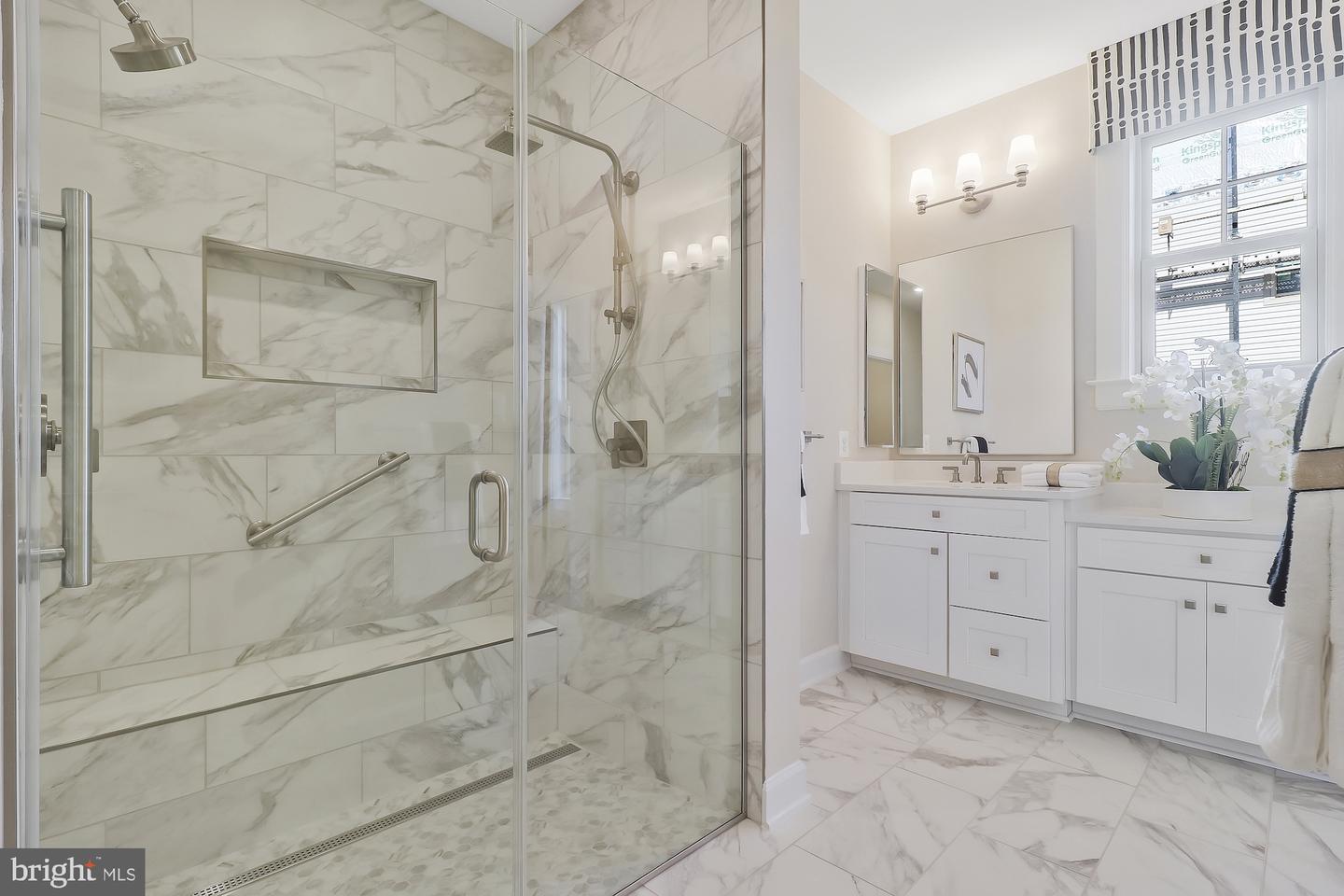 8535 Lallybroch Ln Property Photo 8