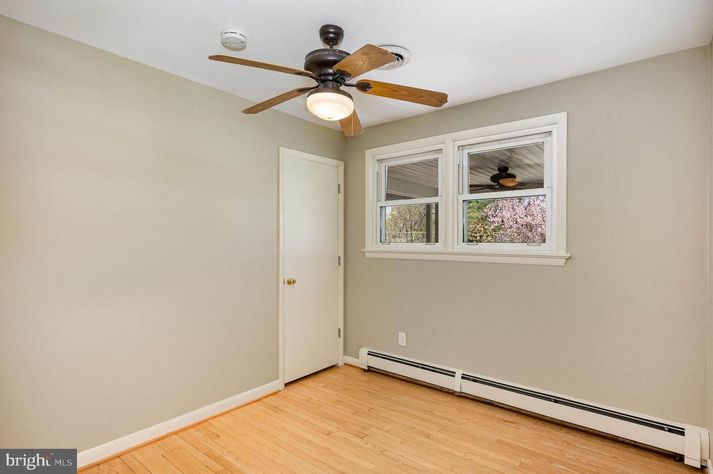 8040 Savage Guilford Rd Property Photo 16
