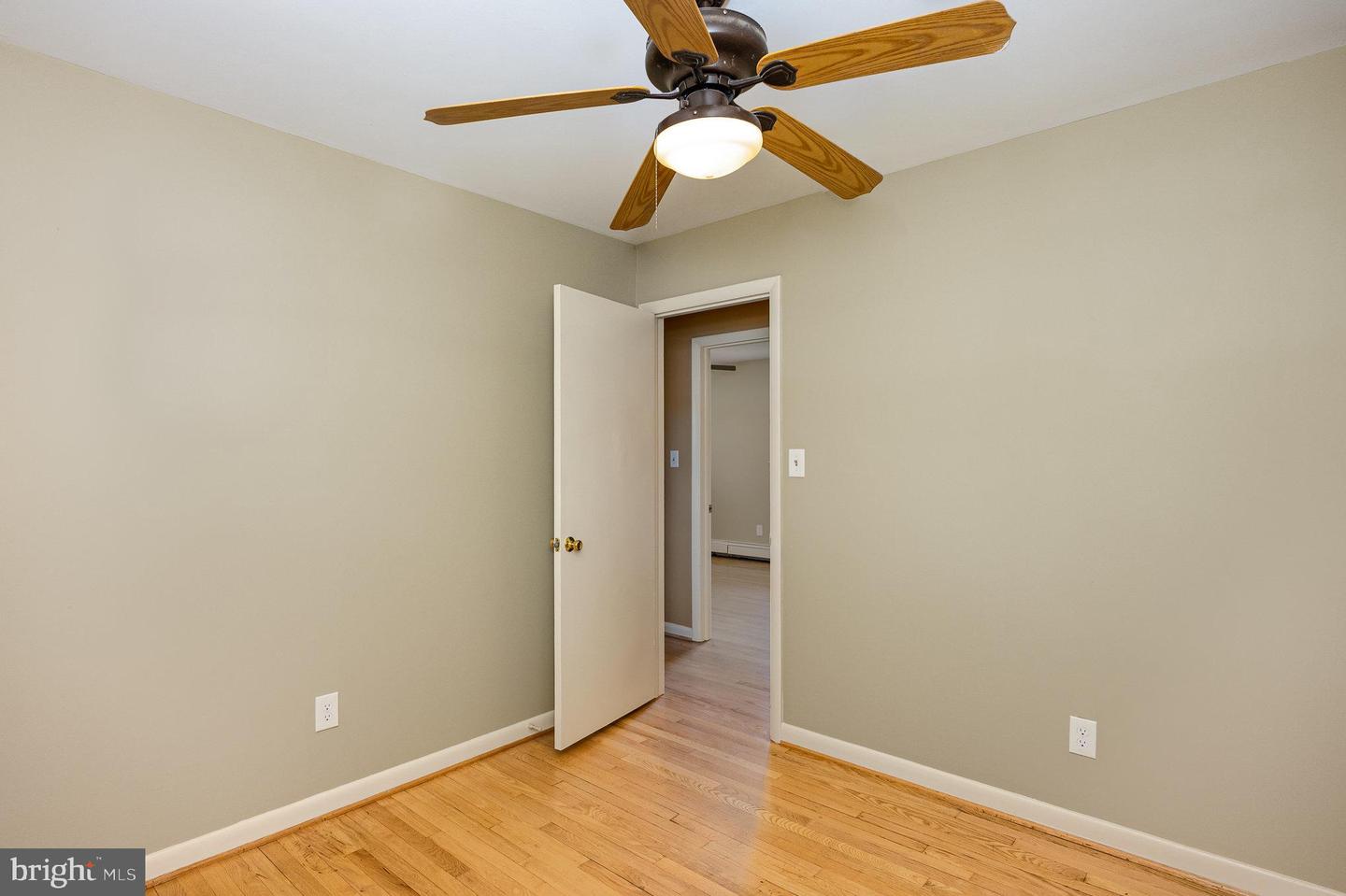 8040 Savage Guilford Rd Property Photo 17