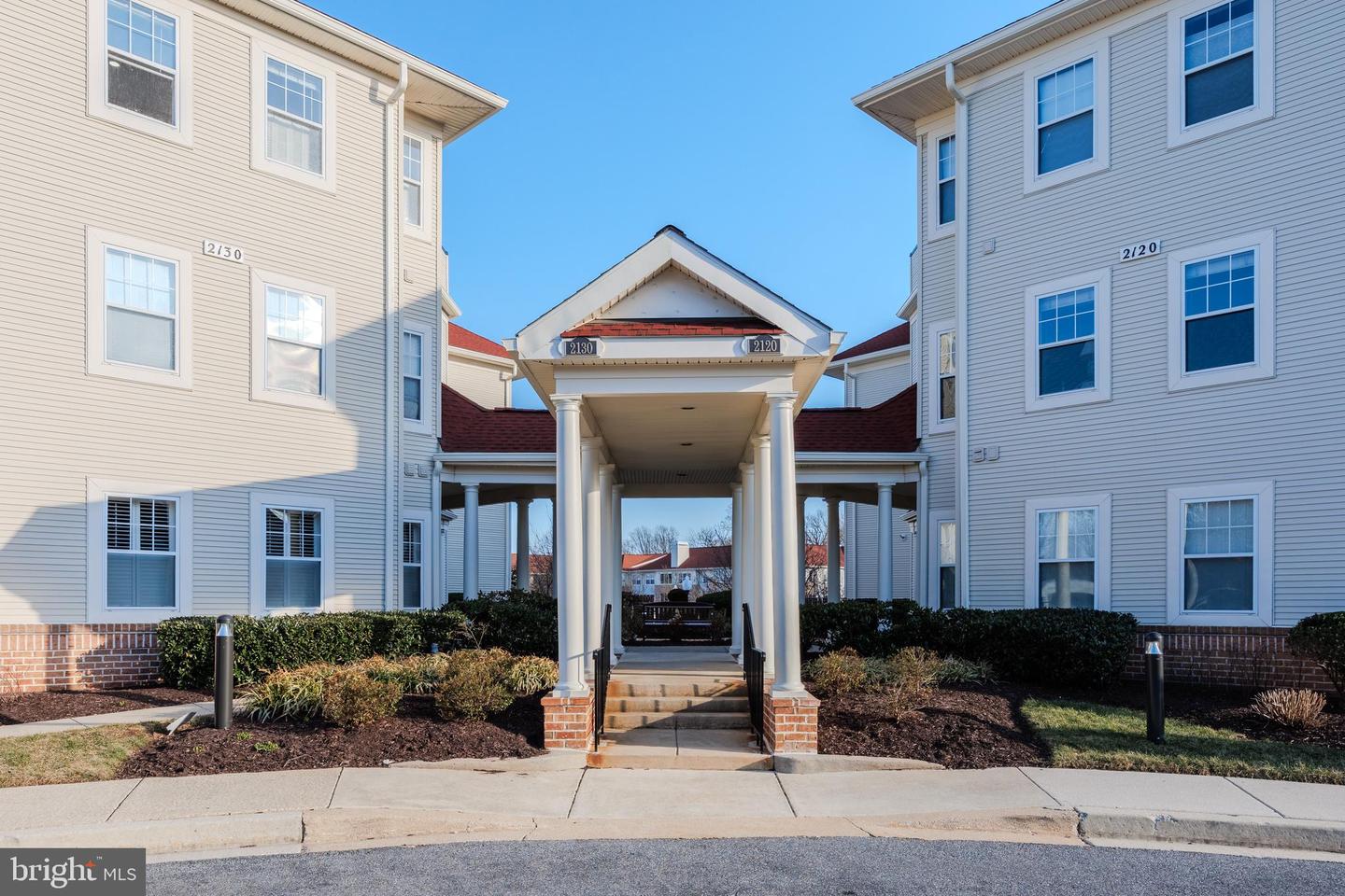 2120 Ganton Grn #d-205 Property Photo