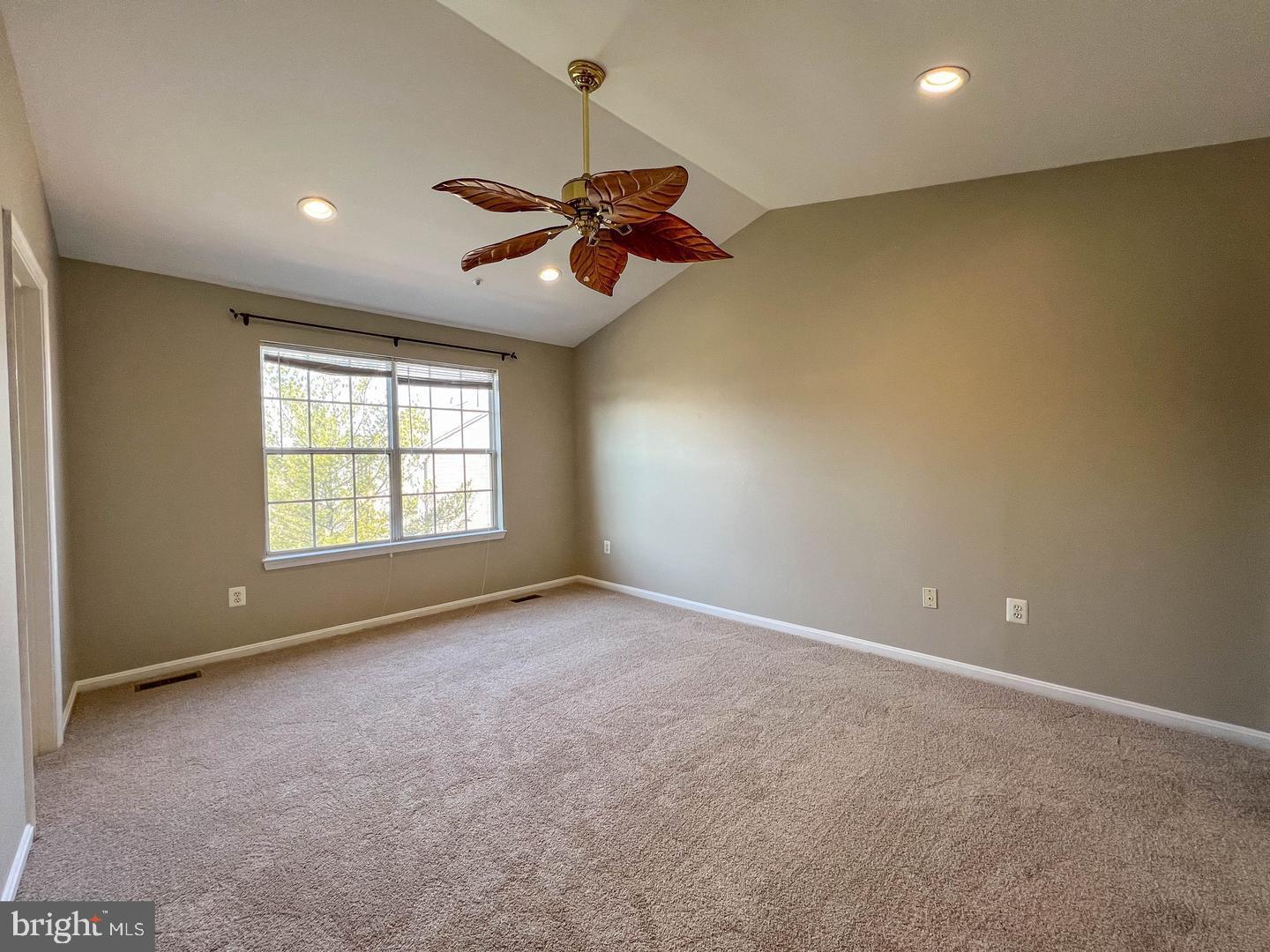 6109 Silver Arrows Way Property Photo 10