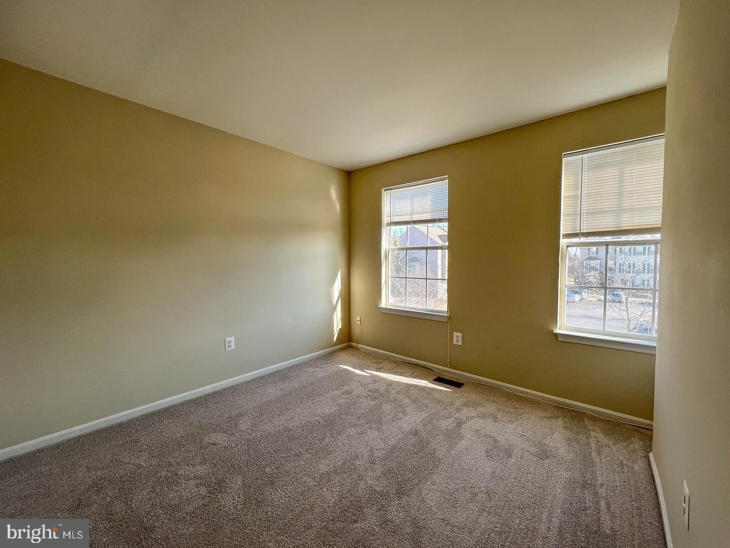 6109 Silver Arrows Way Property Photo 17