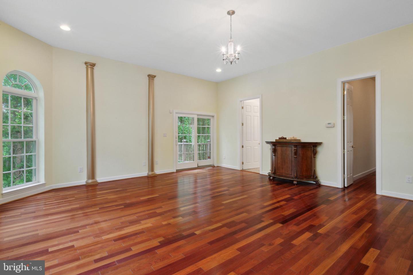 1336 Crows Foot Rd Property Photo 17