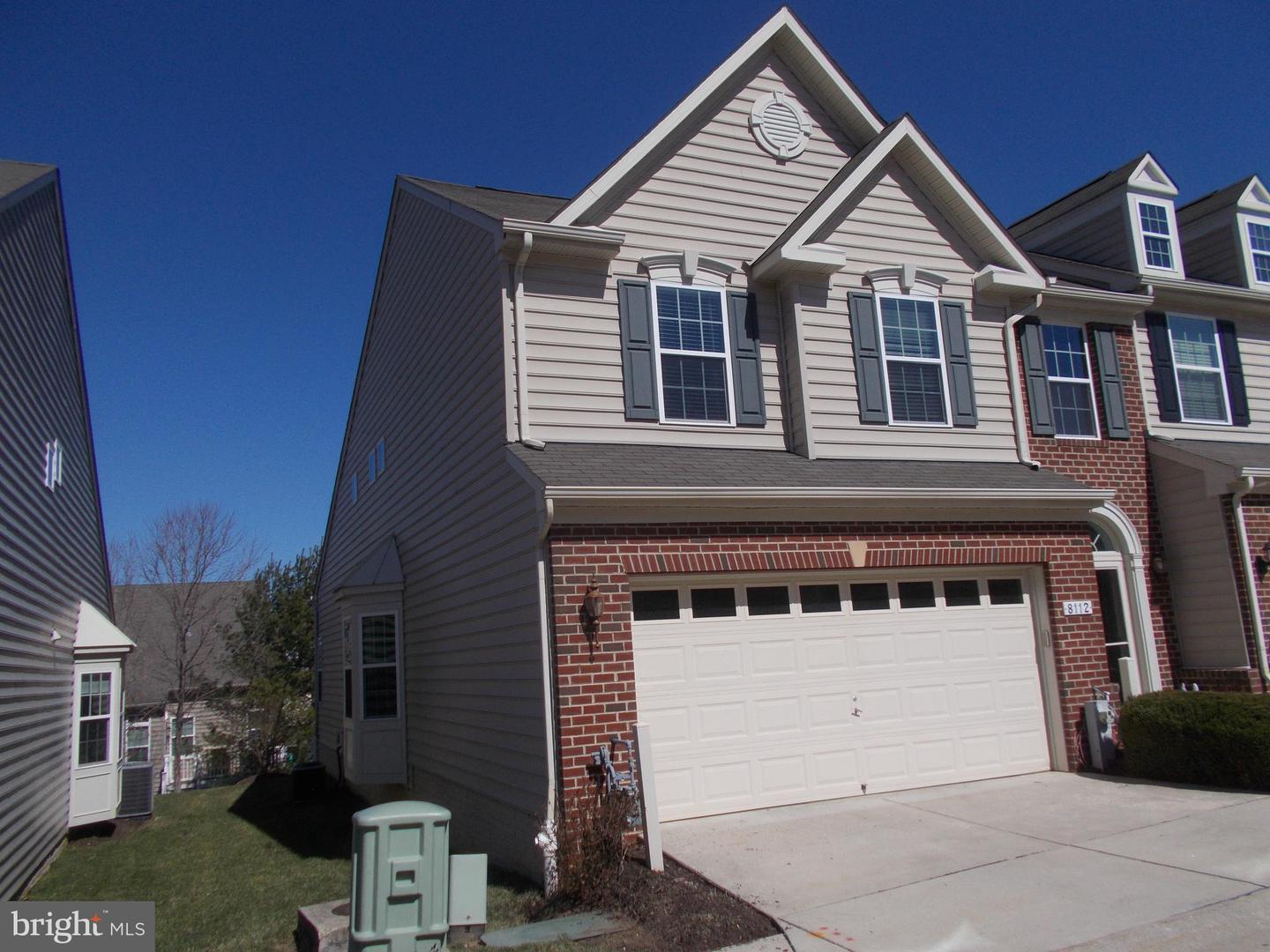 8112 Calla Lilly Dr #105 Property Photo 2