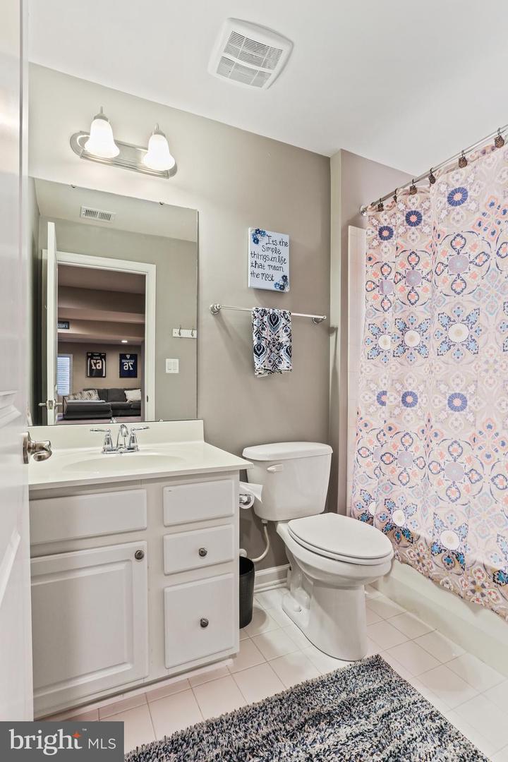 8112 Calla Lilly Dr #105 Property Photo 42