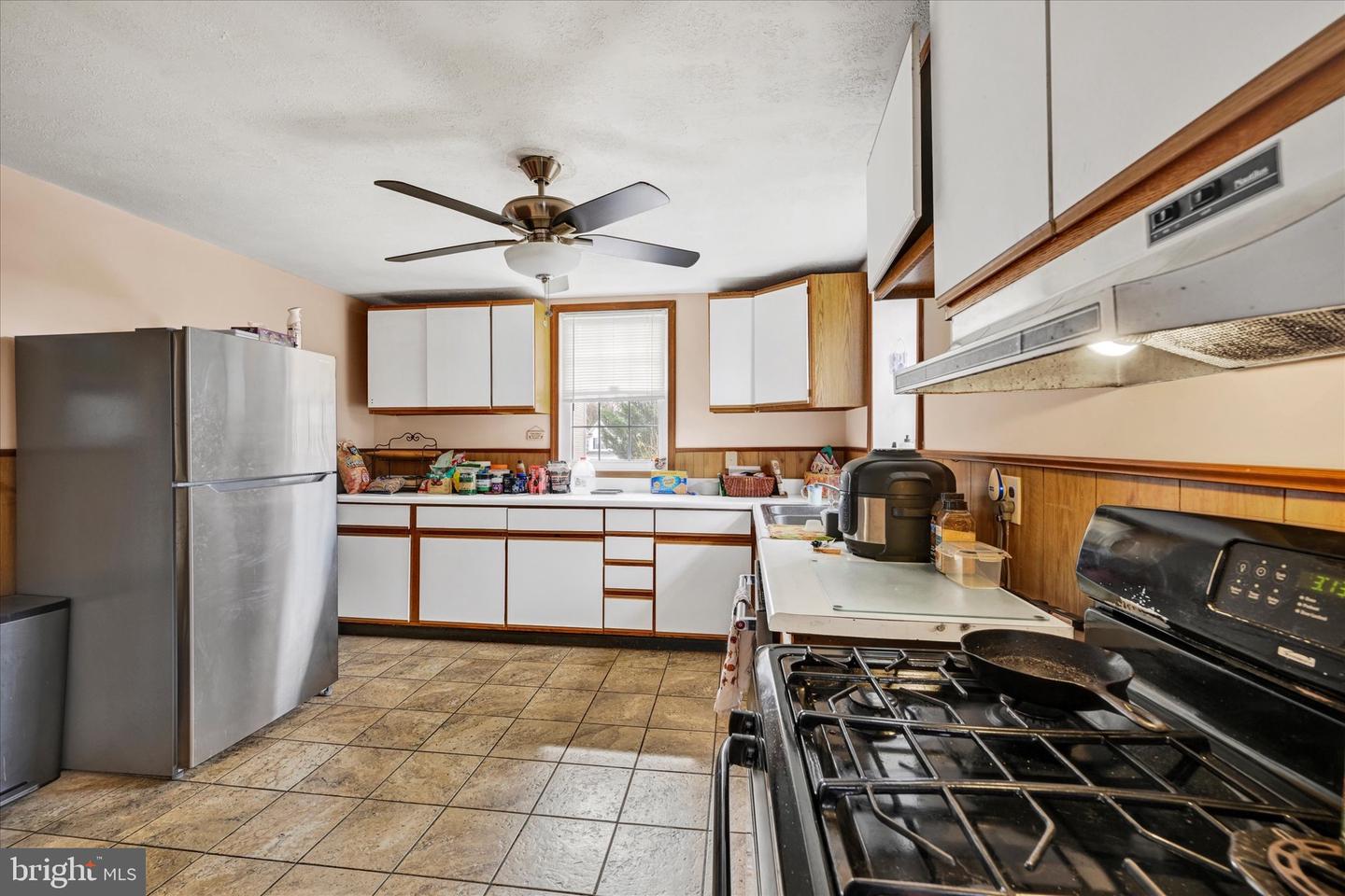 6050 Old Washington Rd Property Photo 3