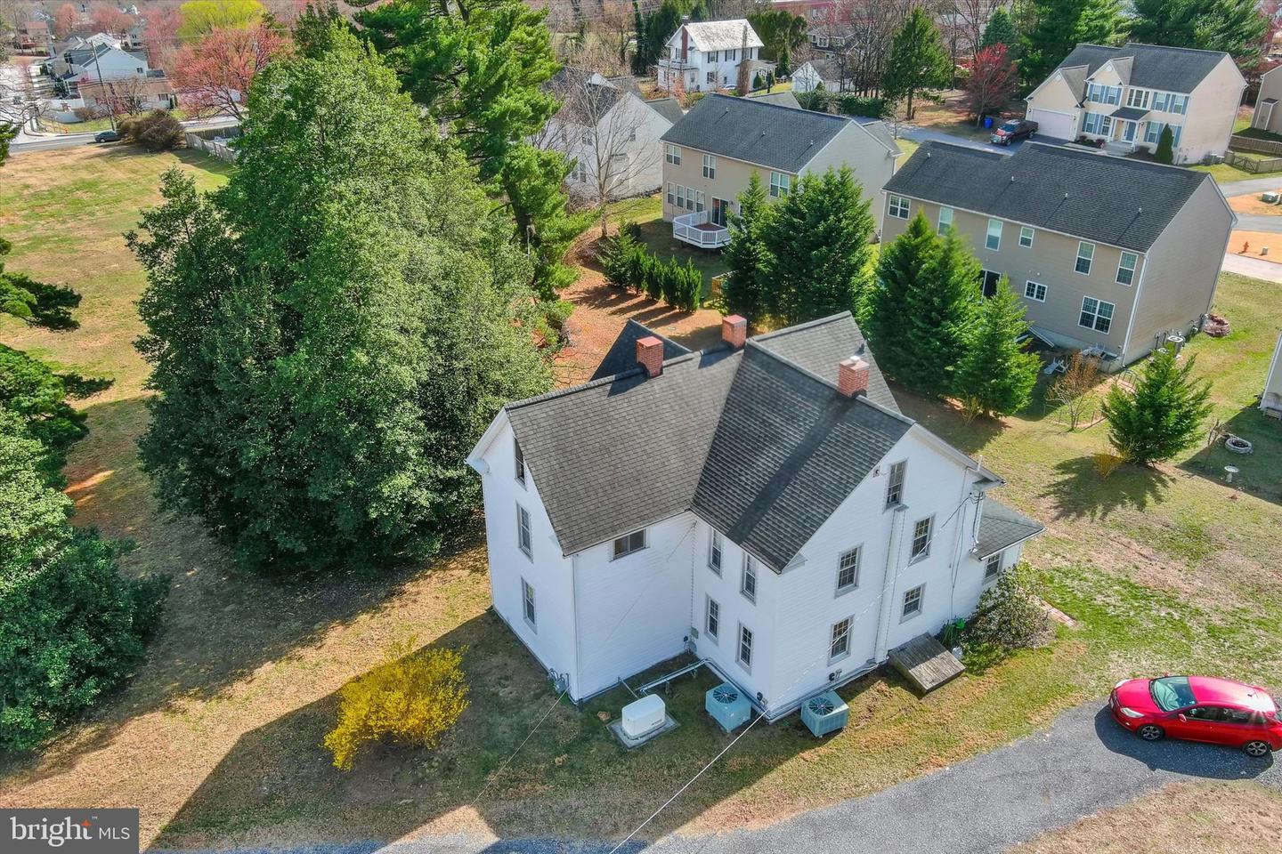 6050 Old Washington Rd Property Photo 6