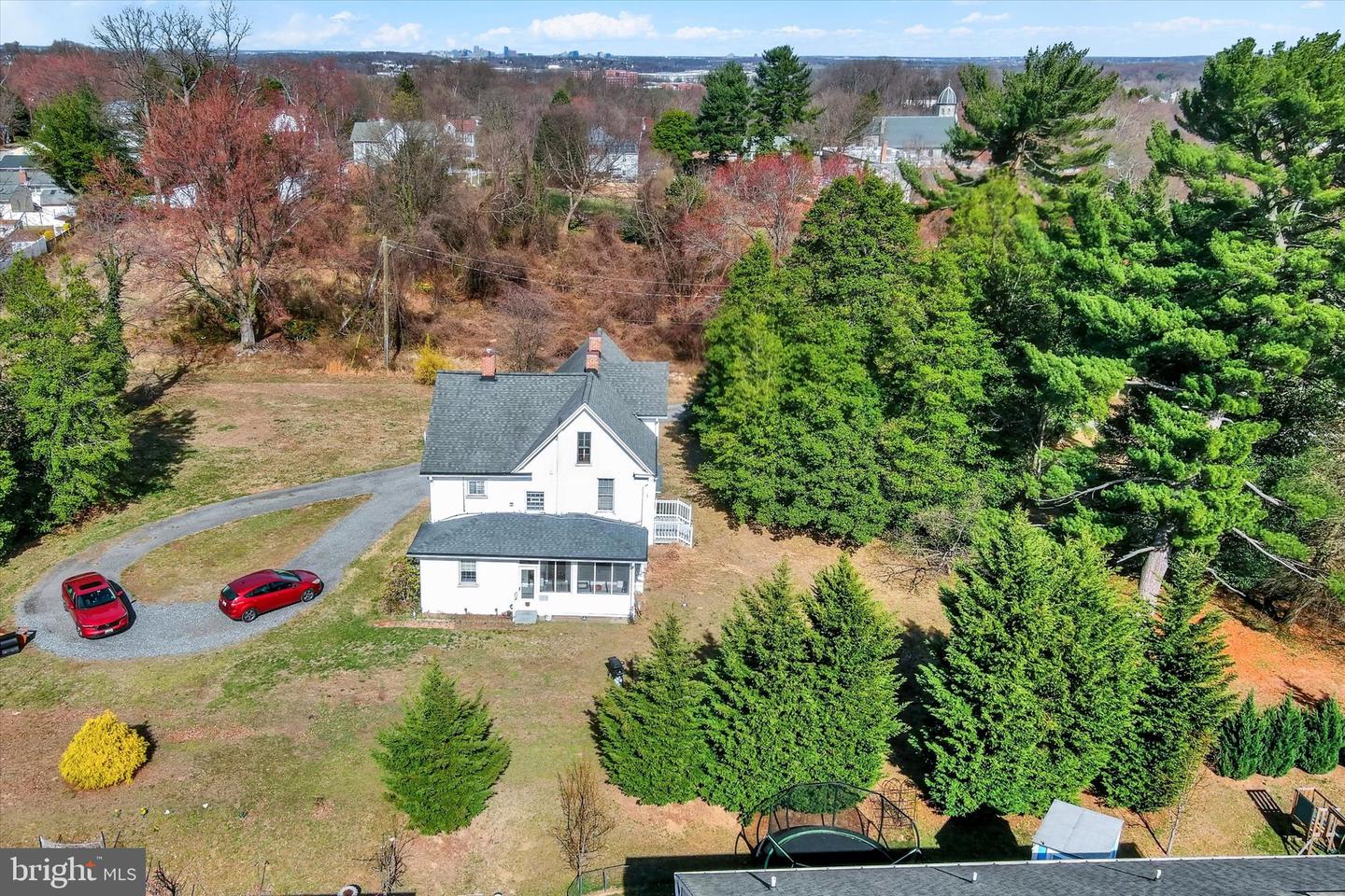 6050 Old Washington Rd Property Photo 12