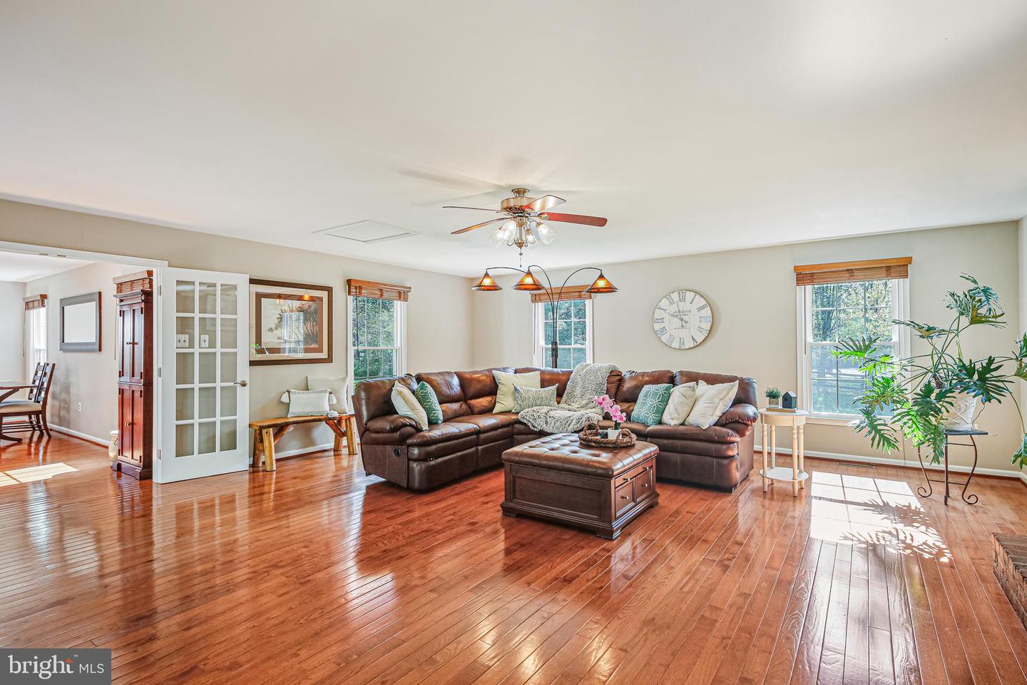 17587 Timberleigh Way Property Photo 4