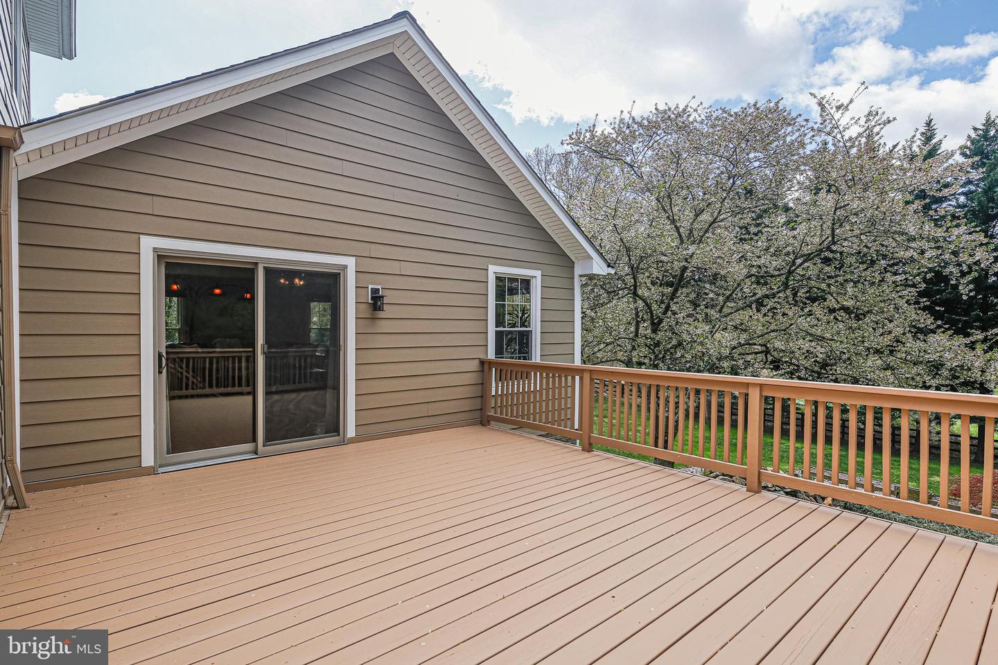 17587 Timberleigh Way Property Photo 16