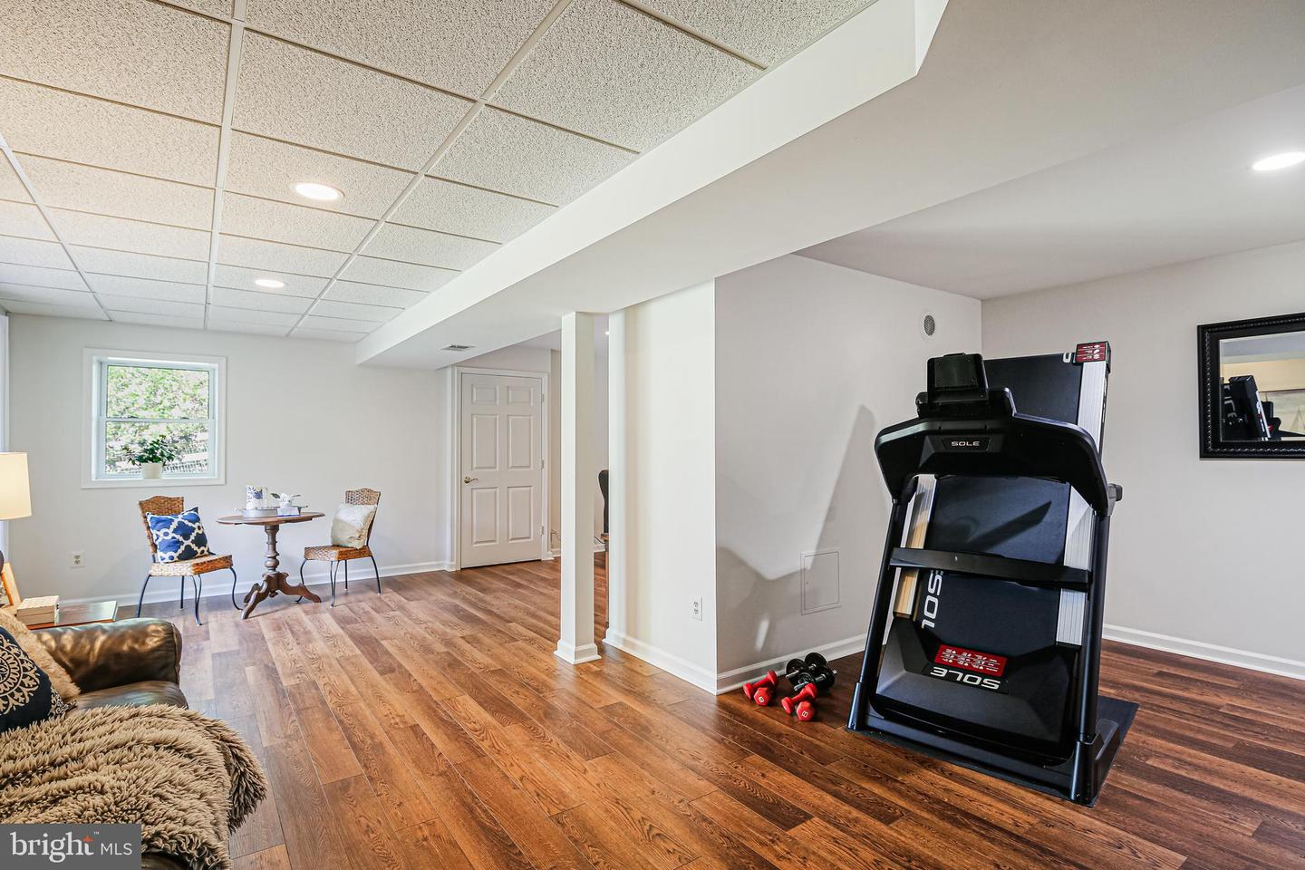 17587 Timberleigh Way Property Photo 33