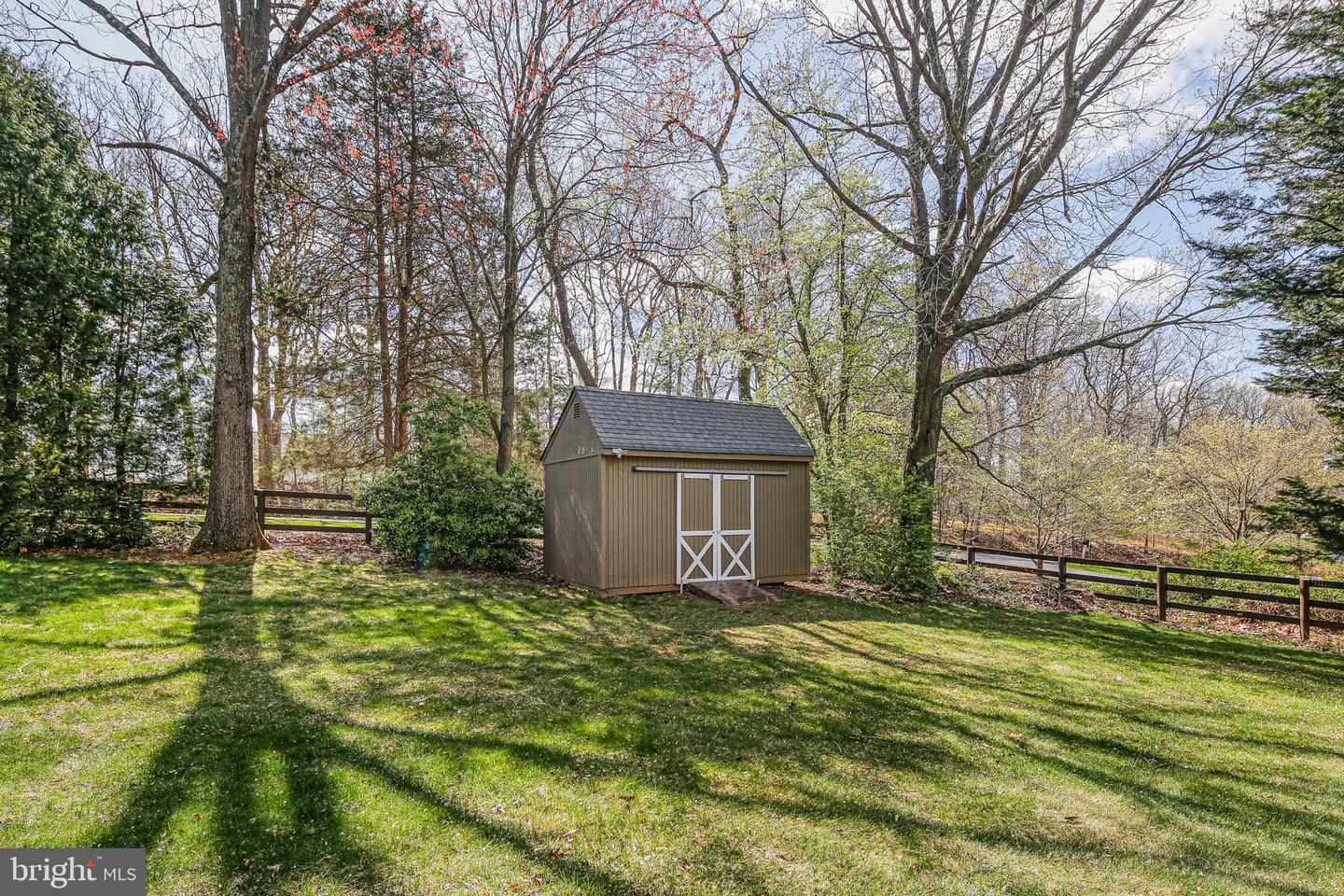 17587 Timberleigh Way Property Photo 44