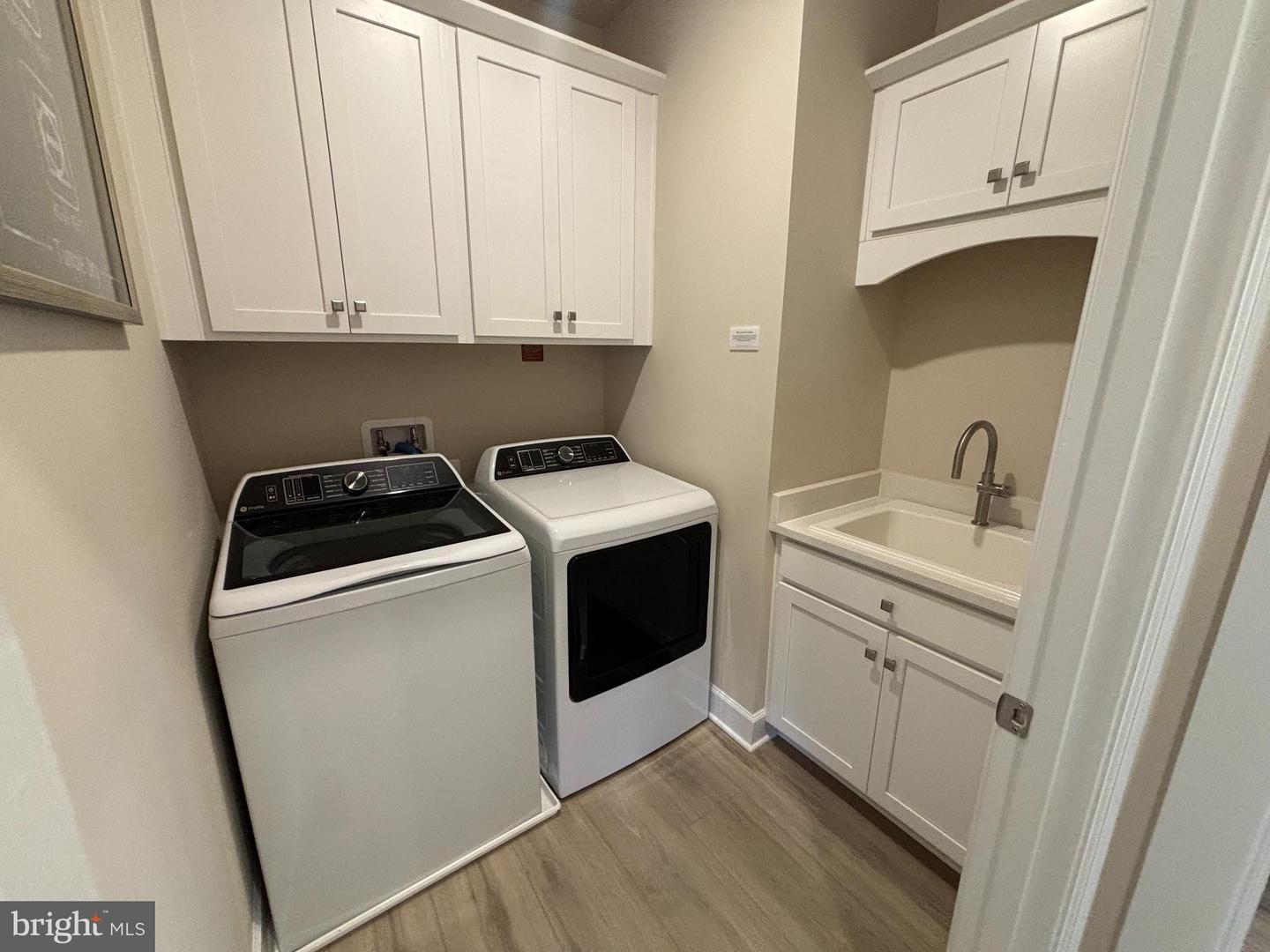 8541 Lallybroch Ln Property Photo 19