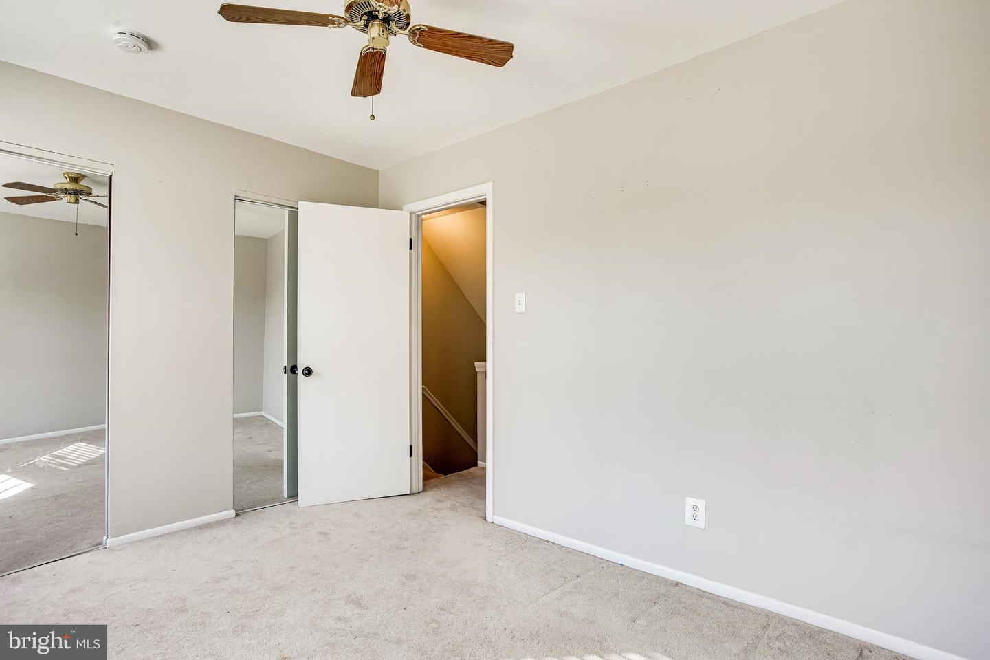 6512 Ducketts Ln #11-2 Property Photo 10