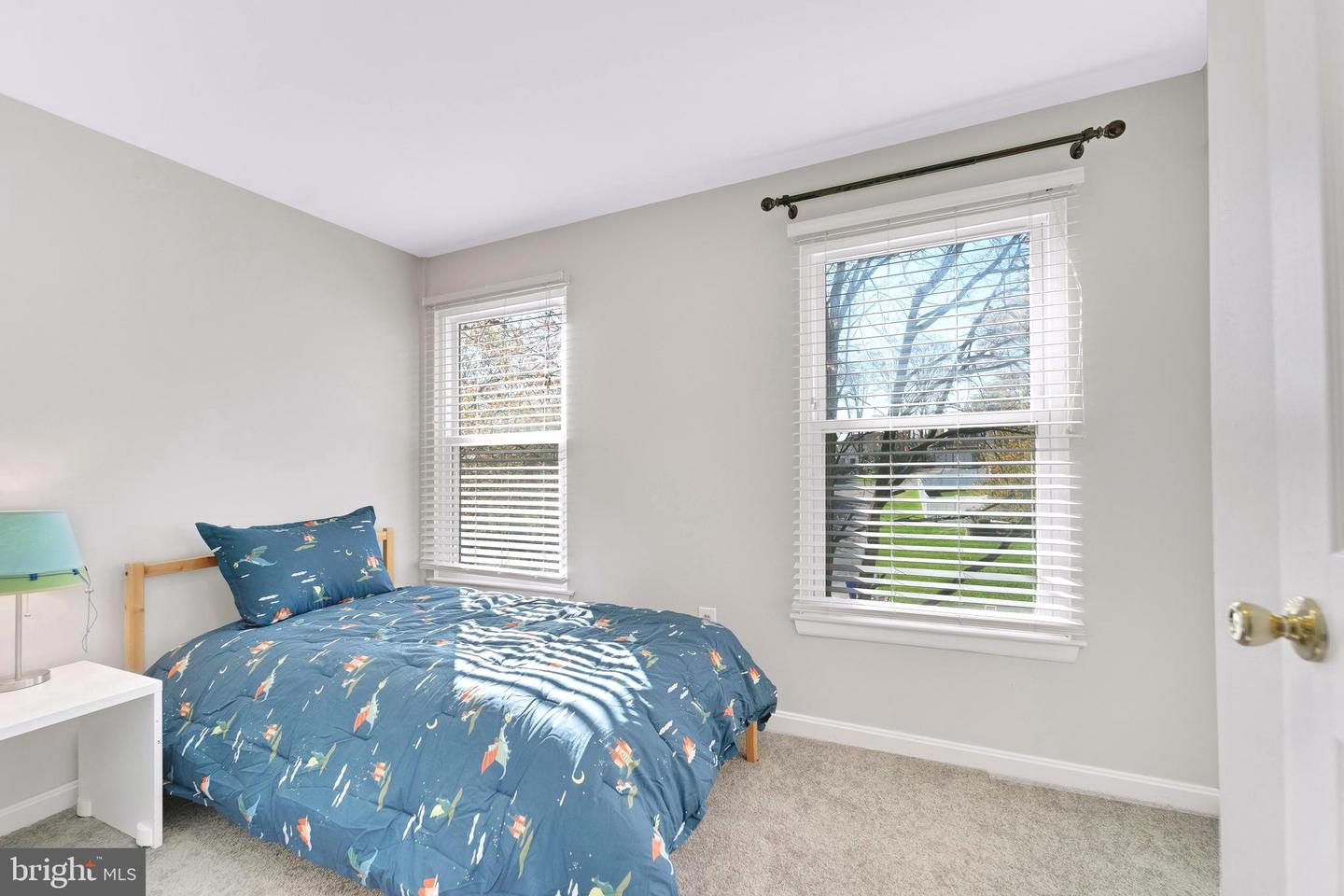 6119 Fairbourne Ct Property Photo 39