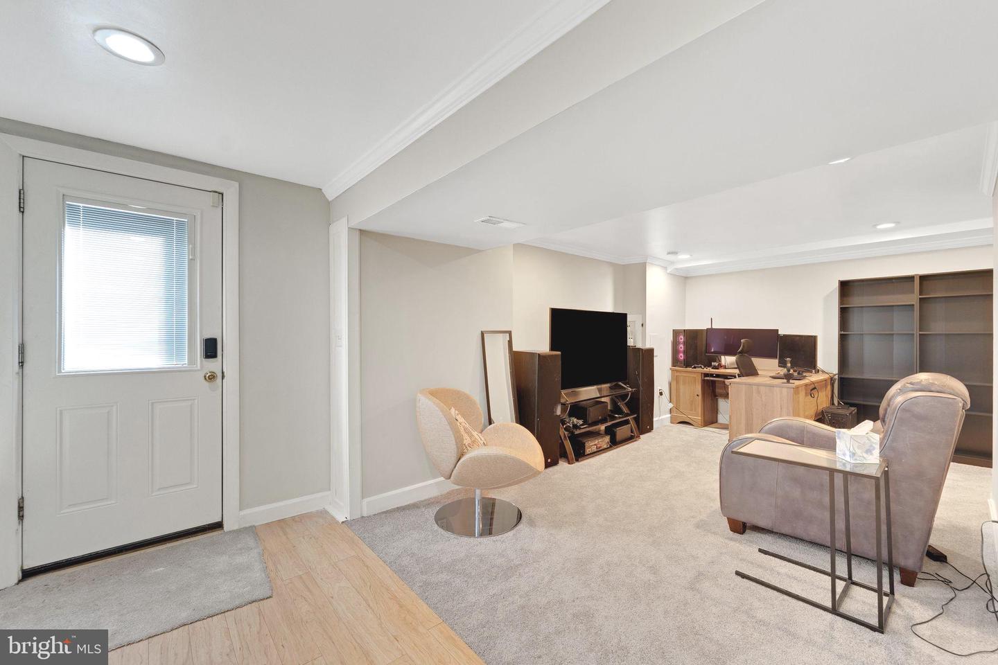 6119 Fairbourne Ct Property Photo 45