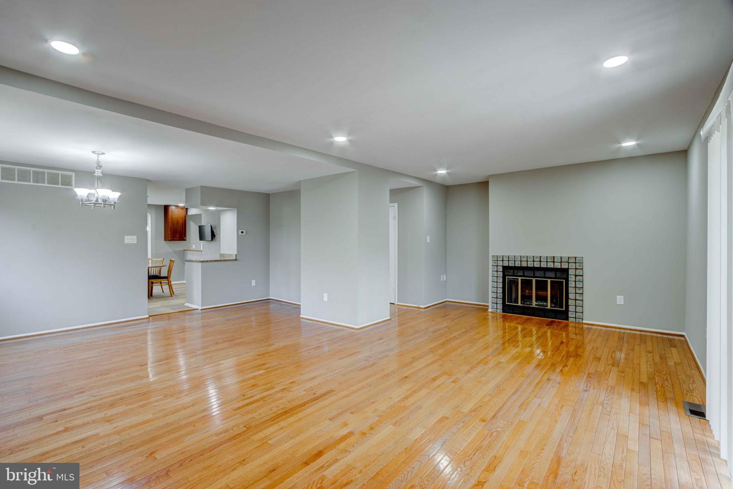 11859 Blue February Way Property Photo 4